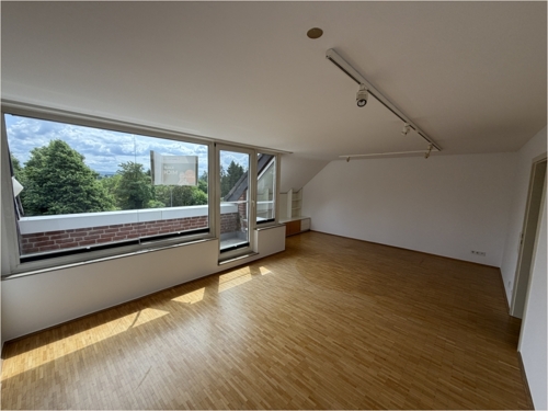 Peter Dondorf Immobilien - Wohnzimmer UG