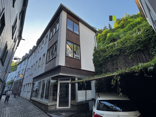 Straßenansicht