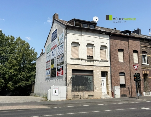 Straßenansicht