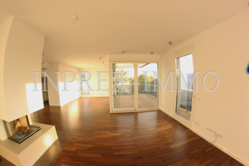 2158 Wohn-Essbereich B1