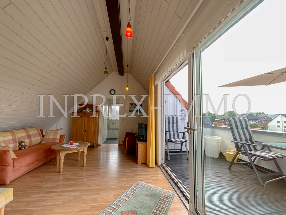 2183 Zimmer Balkon oben