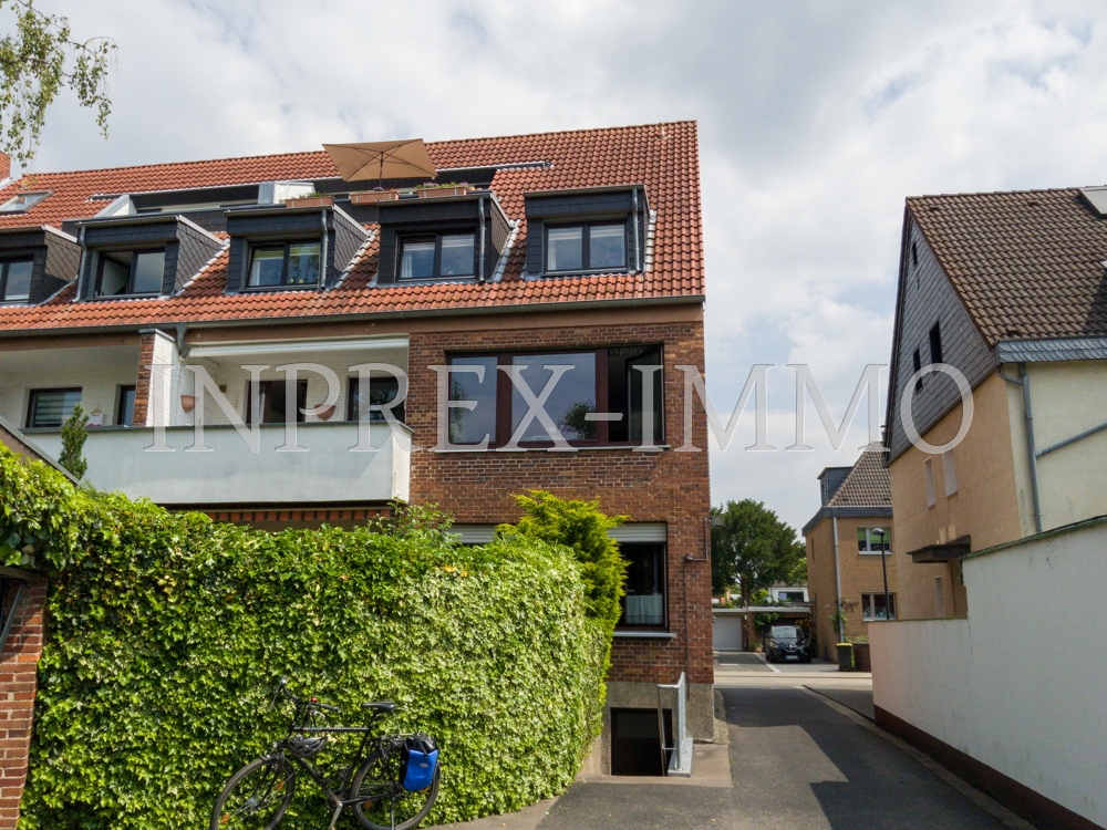 2183 Aussenansicht hinten