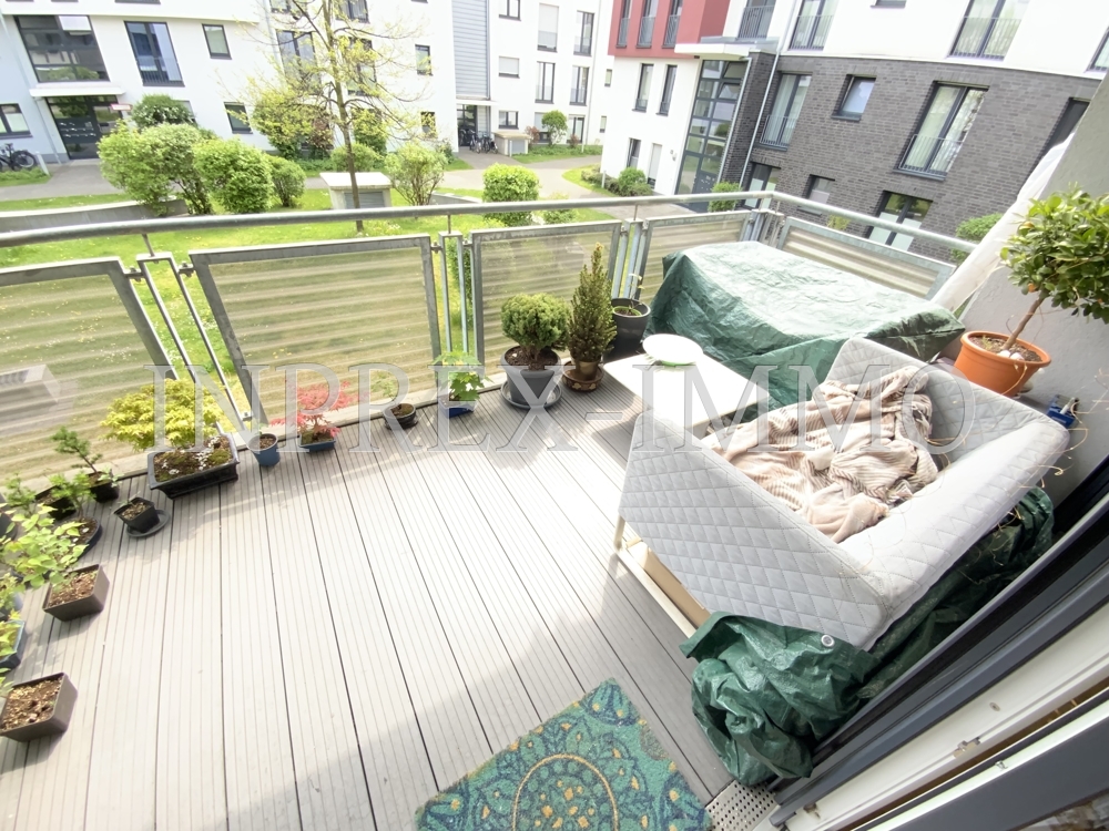 2201 Grosser Balkon 2