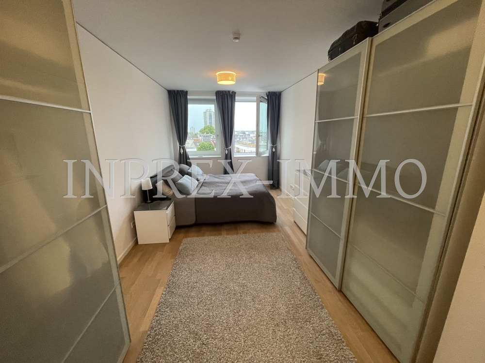 2209 Hauptschlafzimmer