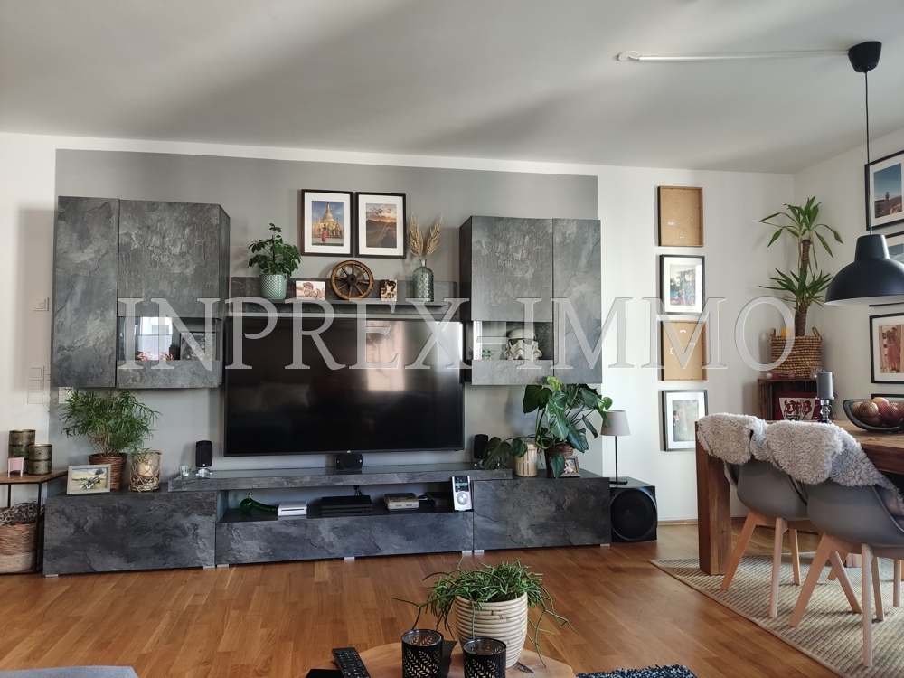 2211 Wohnzimmer Teil 2