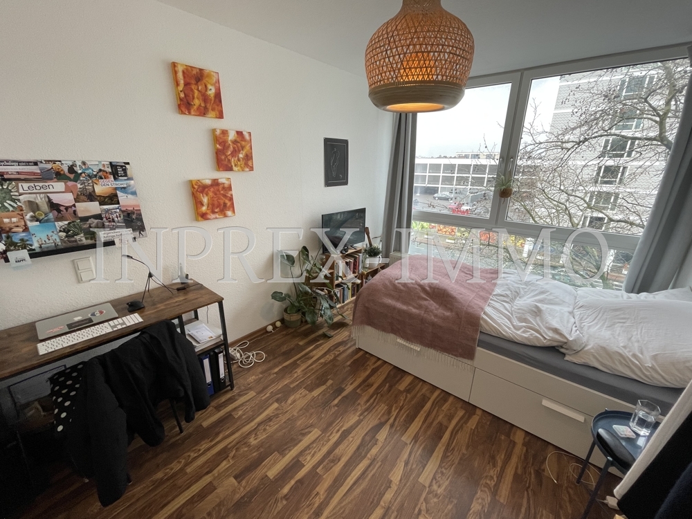 2216 Schlafzimmer 2