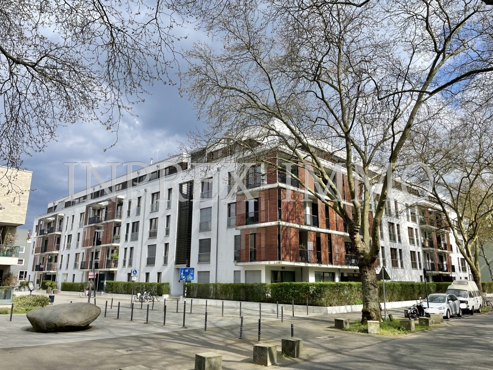 2220 Haus Aussenansicht