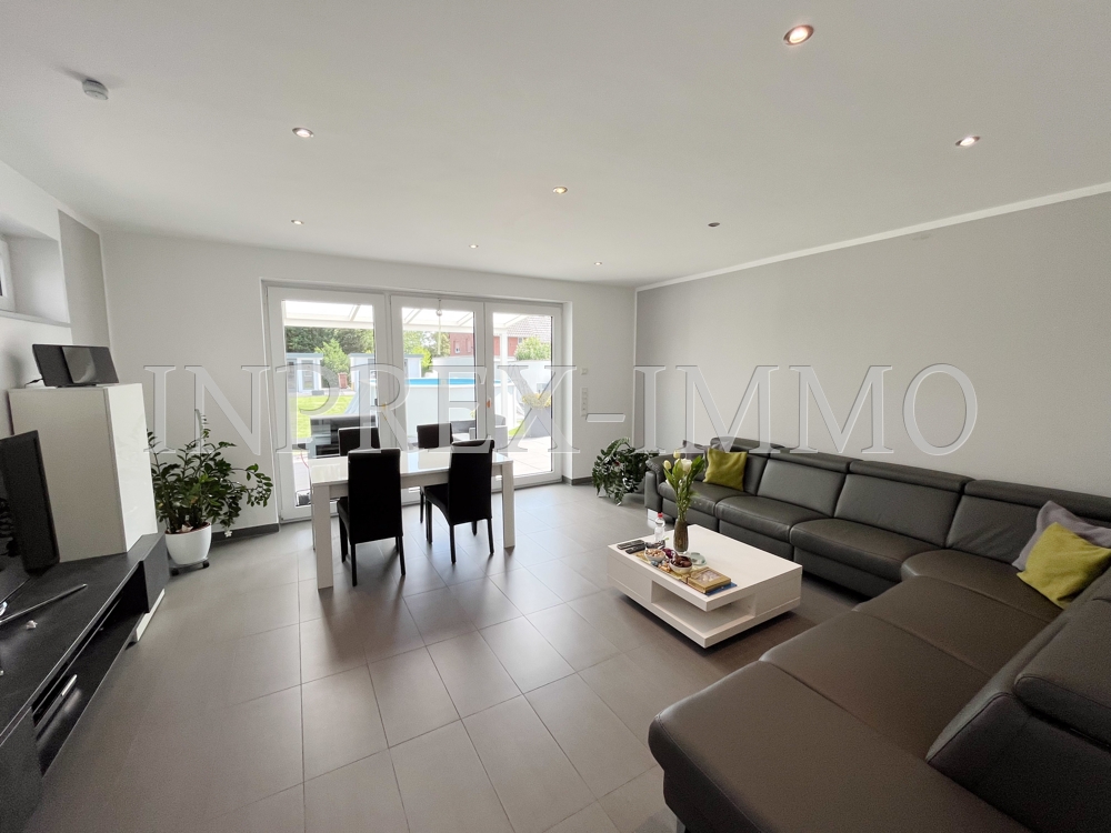 1027 EG Wohnzimmer