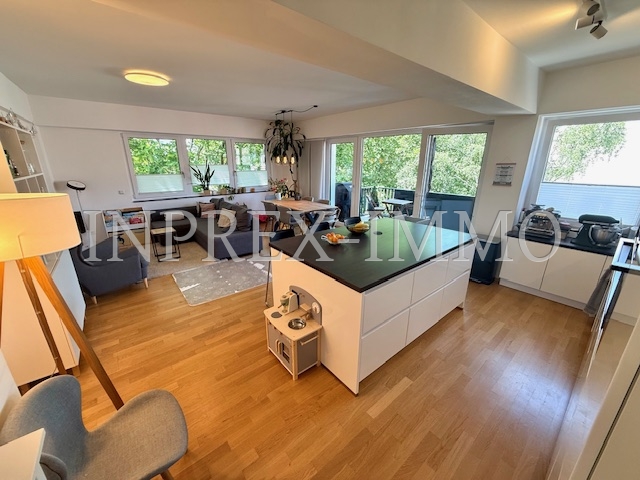 2244 Blick Kueche - Wohnzimmer Teil 1