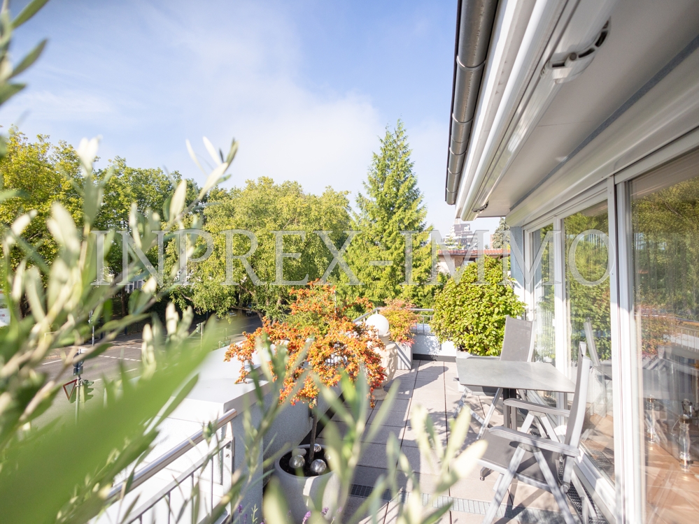 2247 Balkon 1 Platz an der Sonne 1