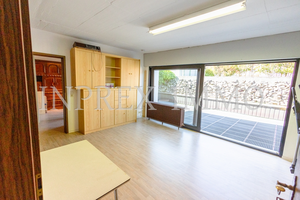 4010 17 Souterain Whg 2 Zi Bad mit Terrasse