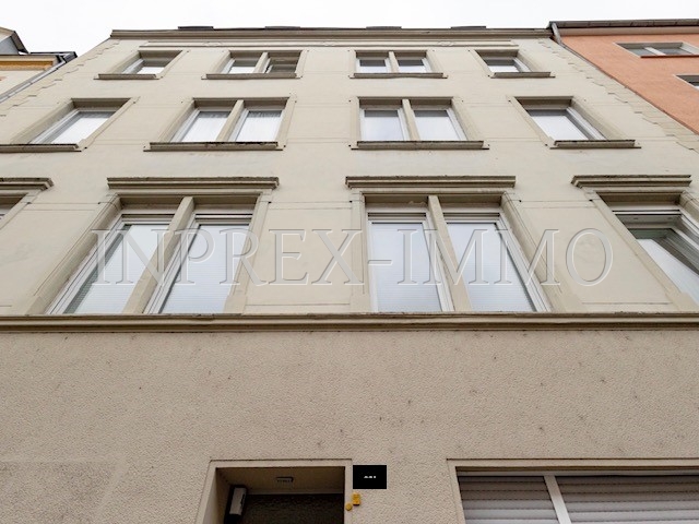 1032 02 Strassenfassade