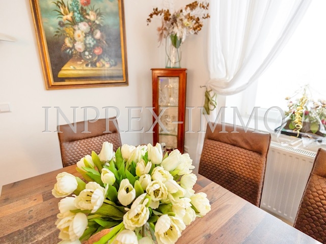 1032 06f Whg erstes OG Impression