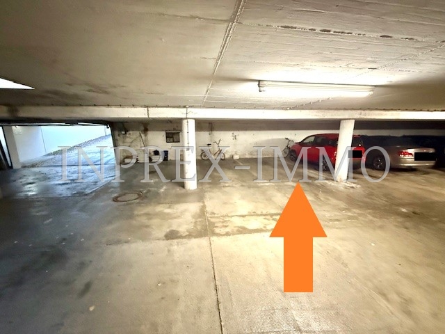 2250 Tiefgaragenstellplatz