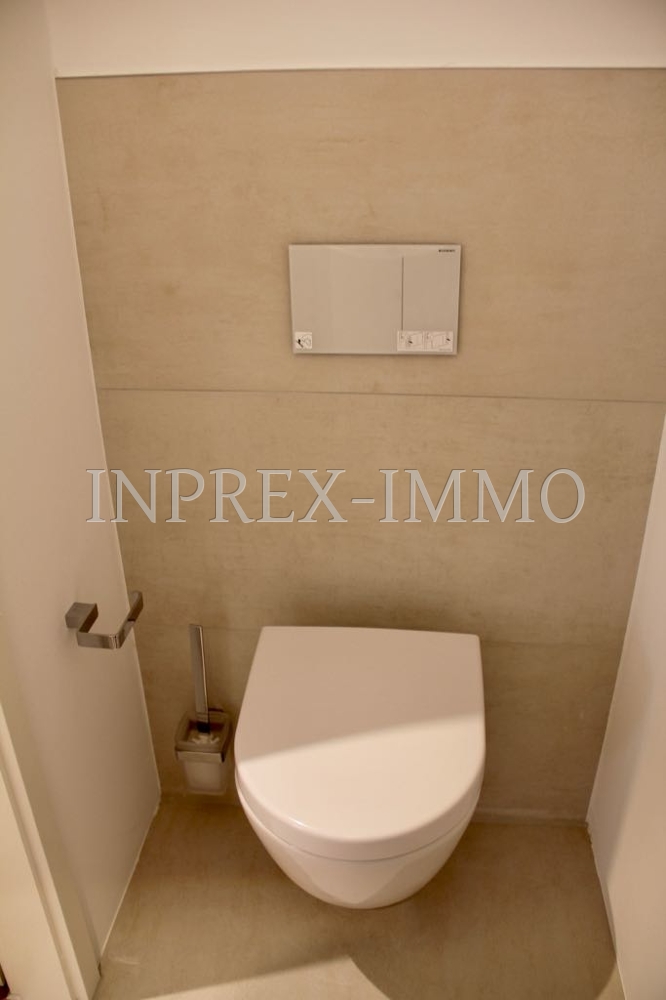 2134 Gäste-WC Photo 1