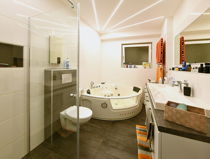 Badezimmer Whg unten