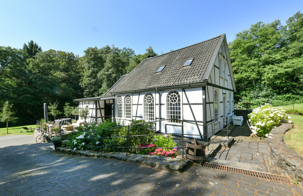 Hausansicht frontal