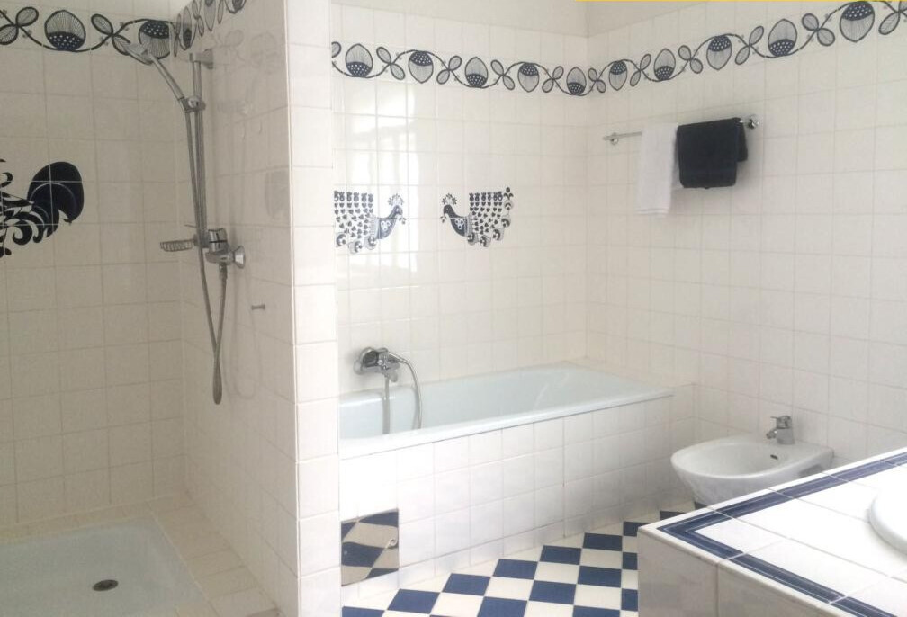 Badezimmer 1