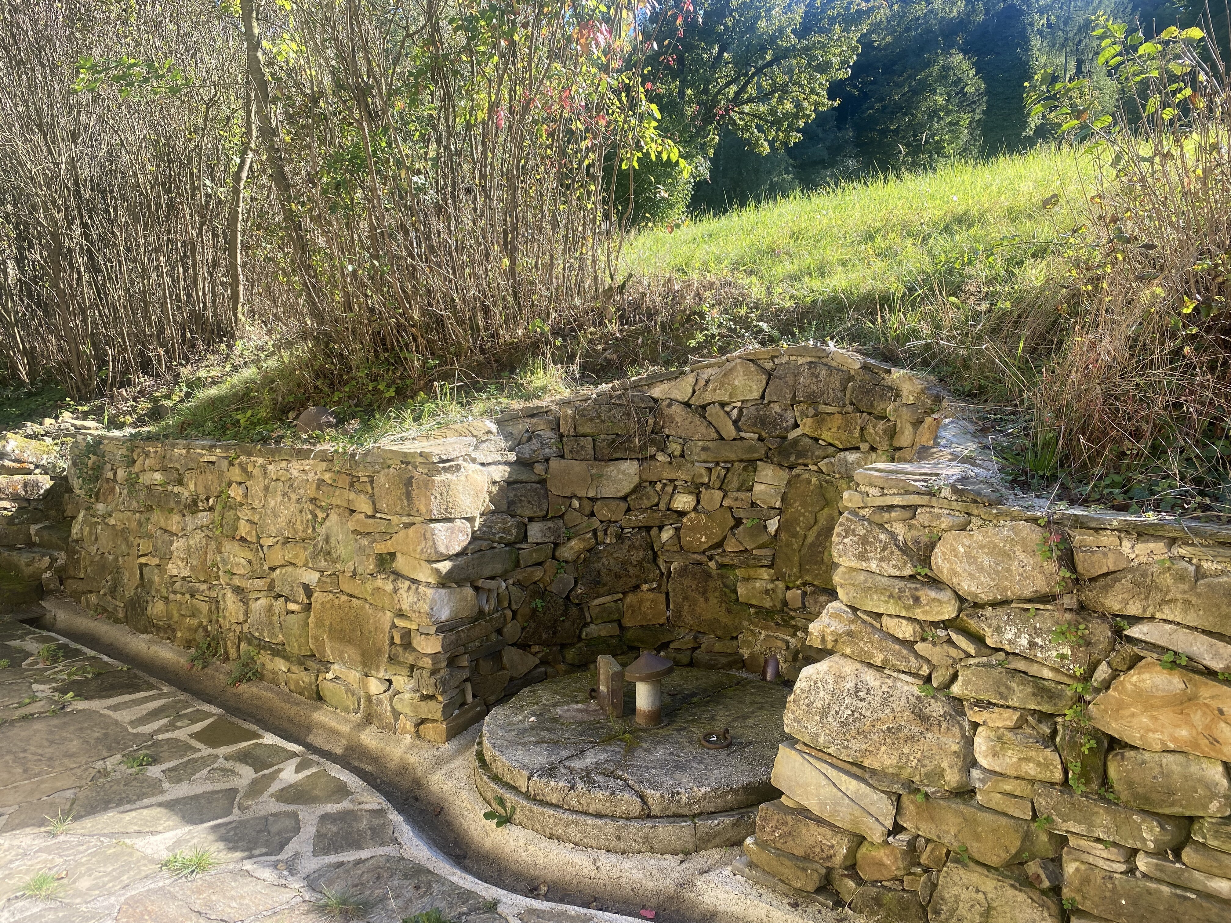 Gartenbrunnen