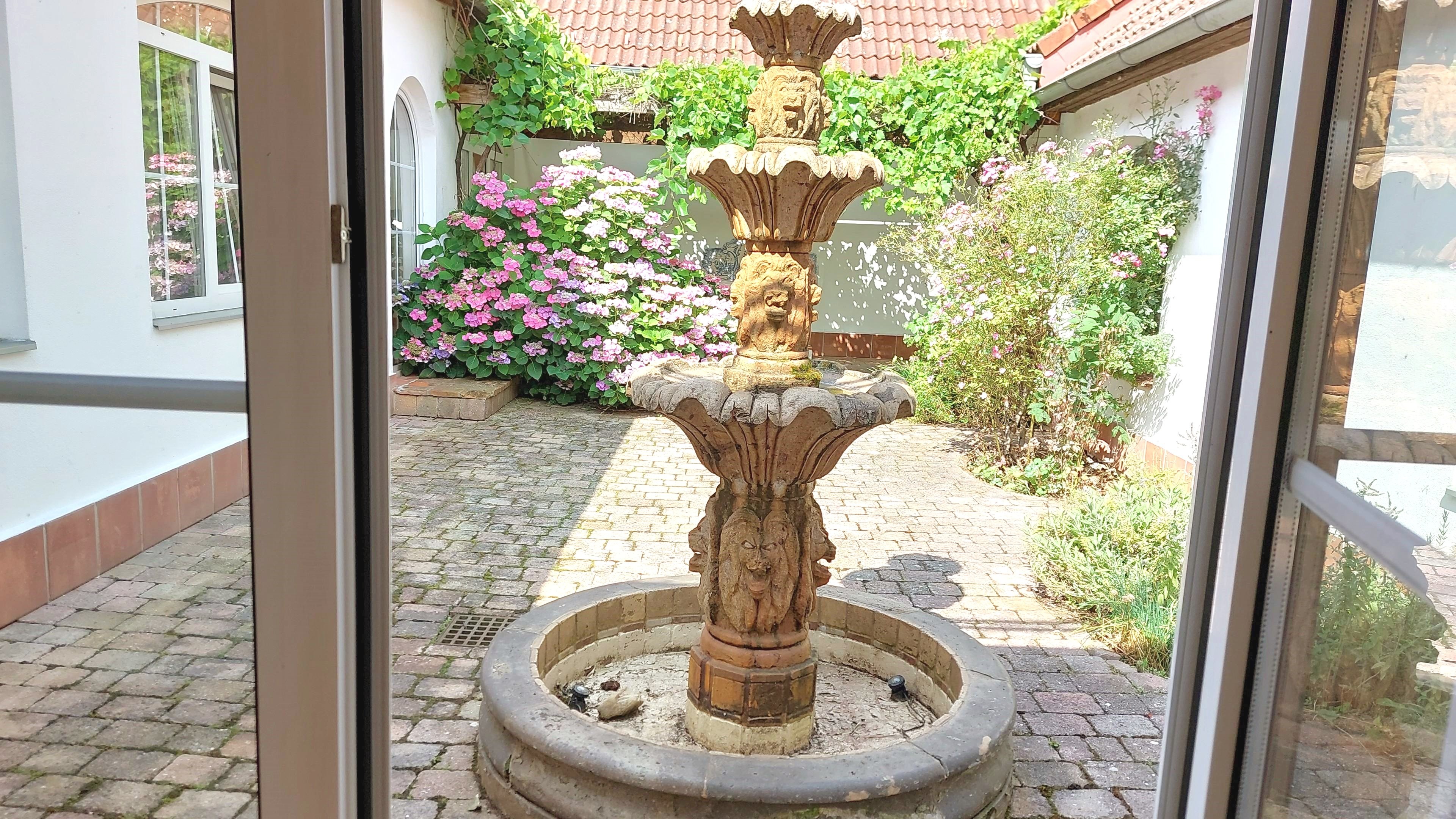 Brunnen Innenhof