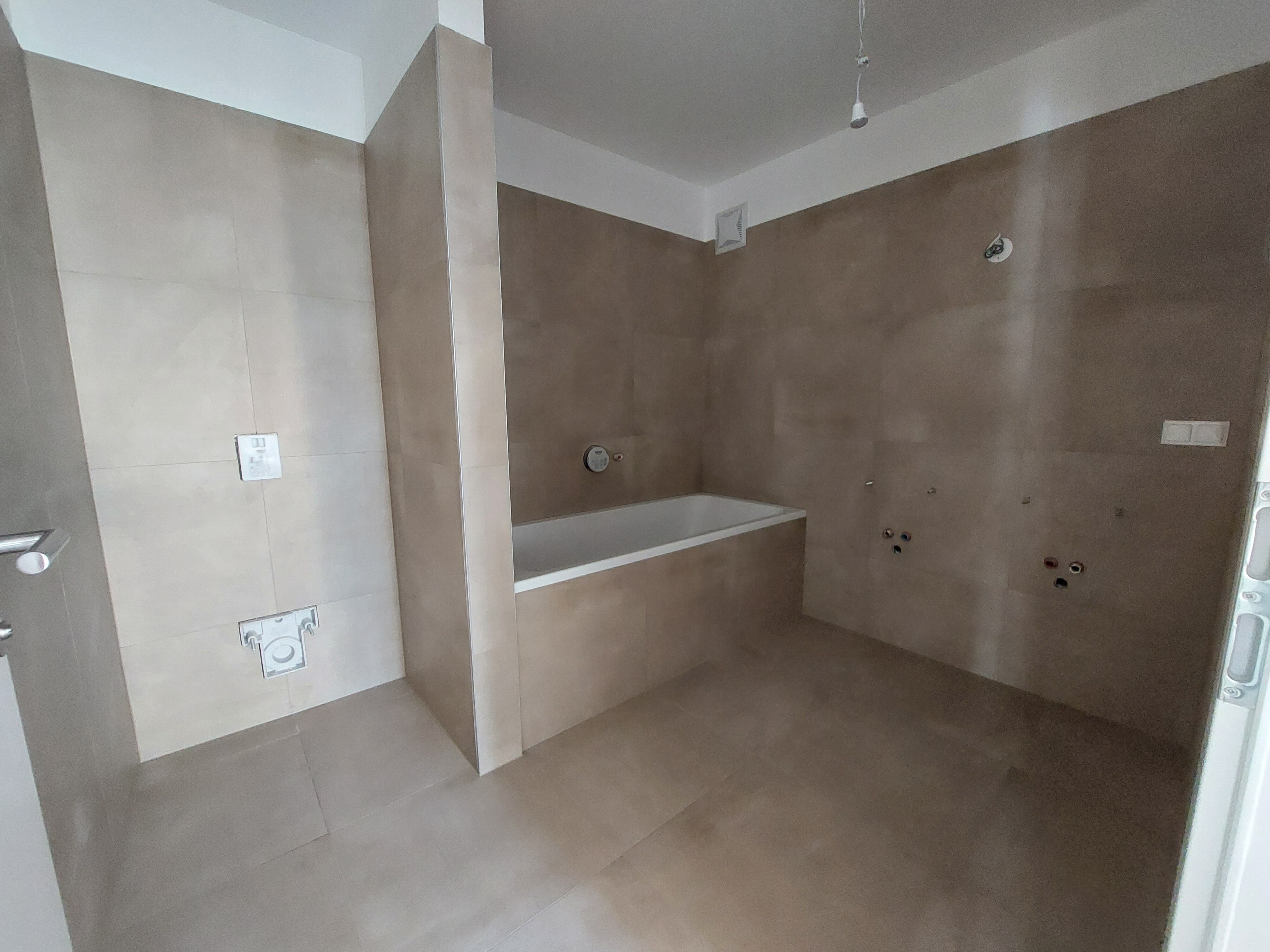 Maxi Top 3 Badezimmer mit Wanne