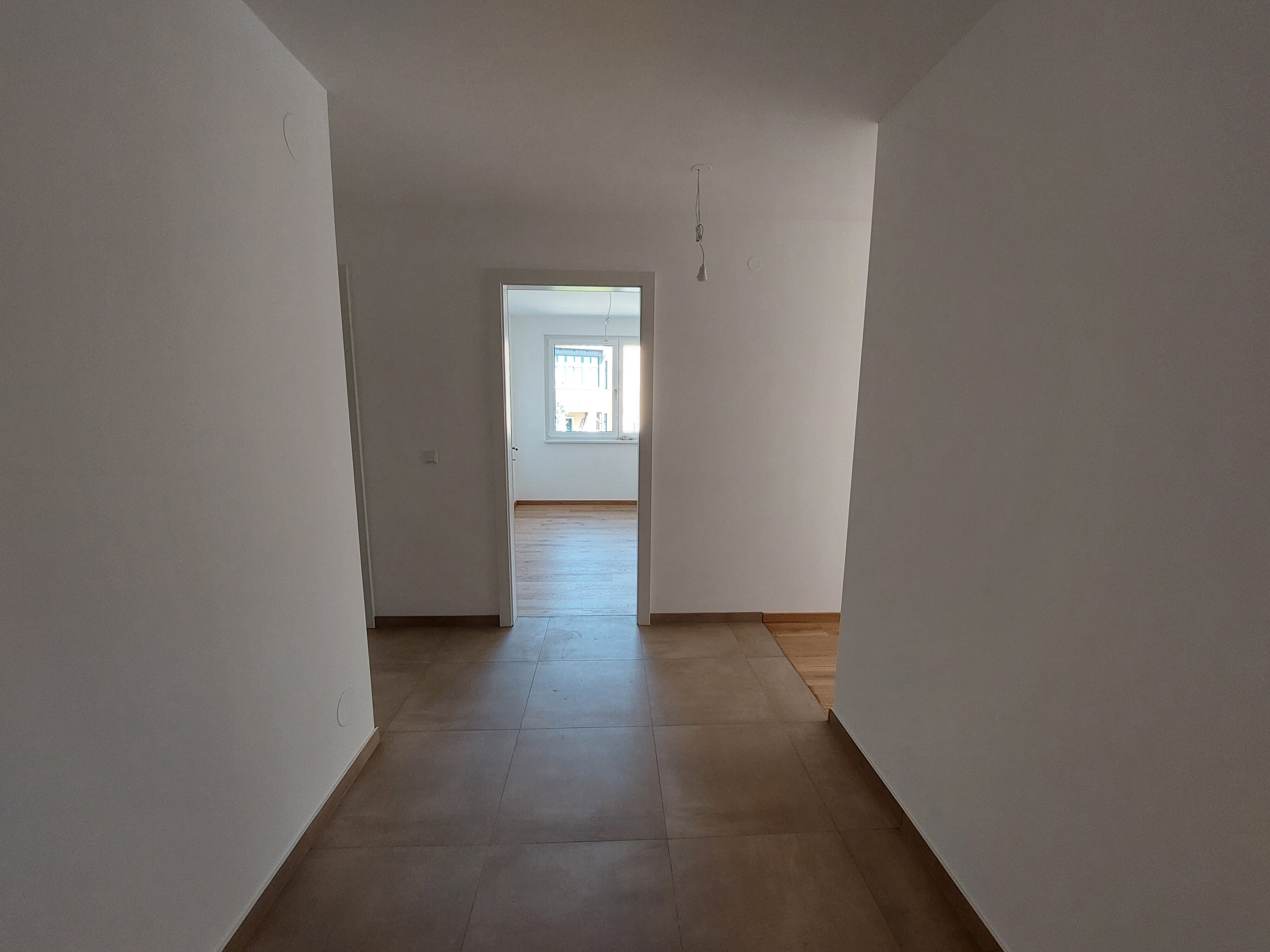Maxi Top 3 Vorzimmer geräumig