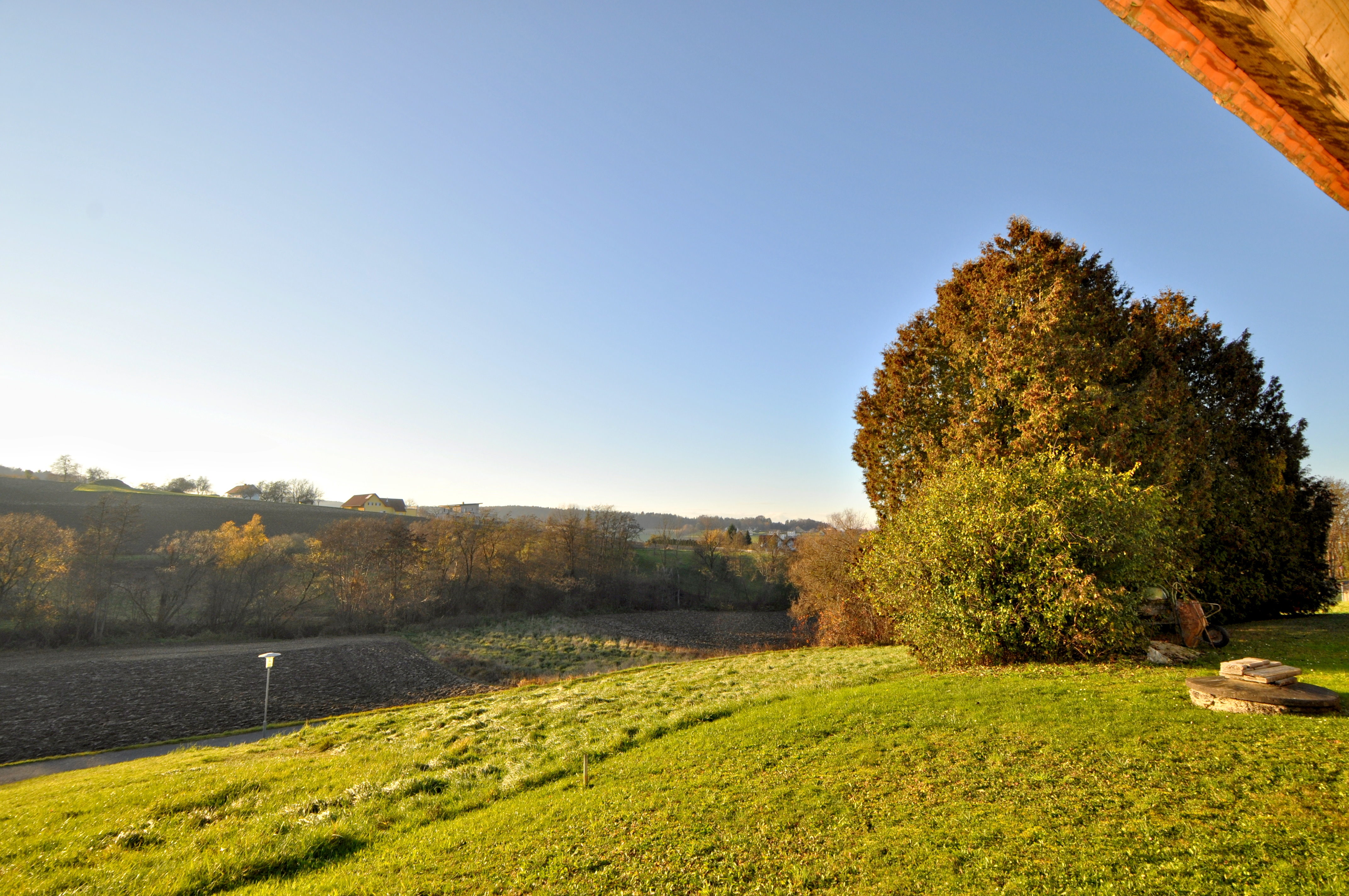 Herrliche Lage mit Ausblick