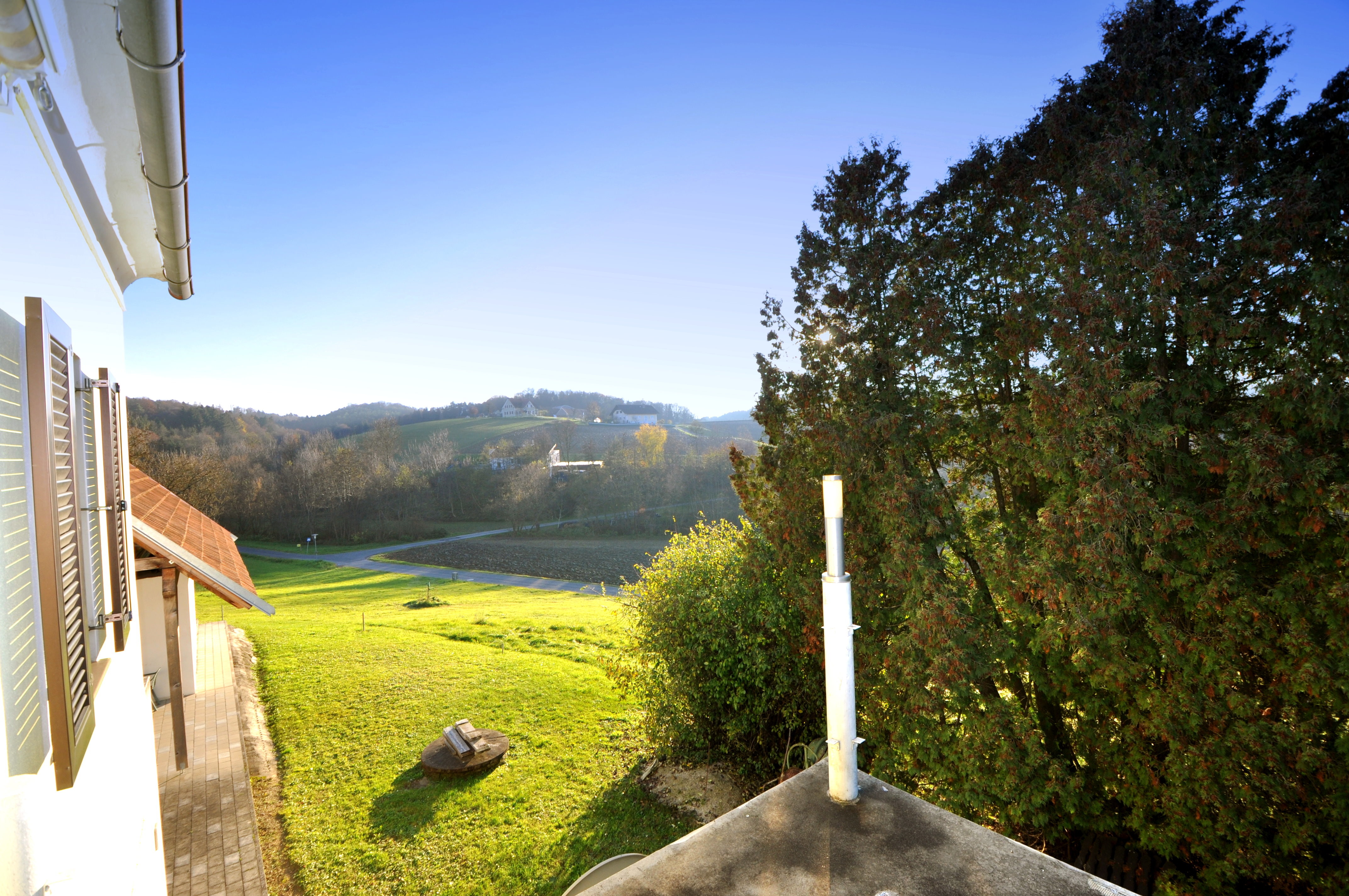 Ausblick von vorderer Terrasse