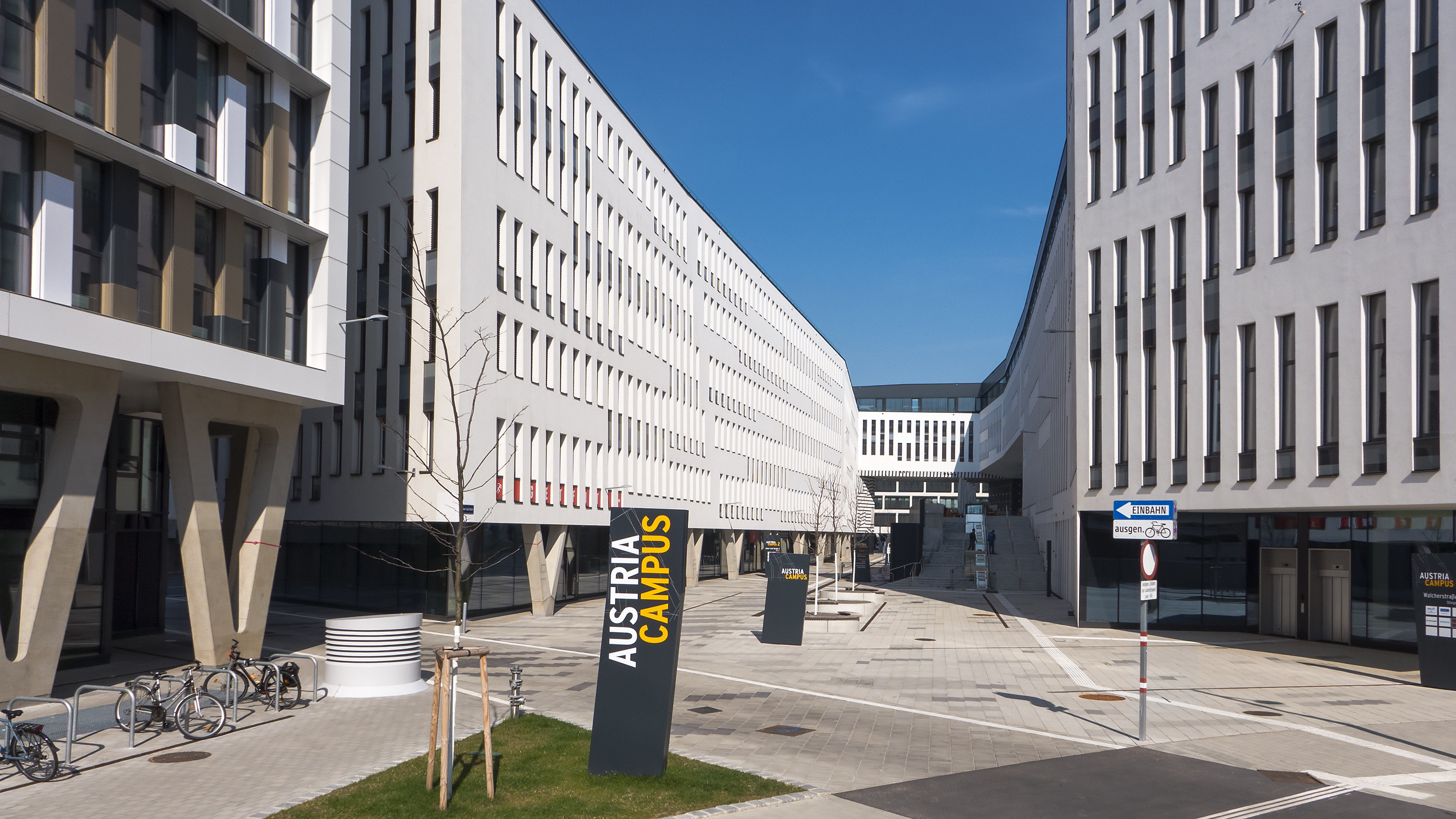 Wien_02_Austria_Campus_f