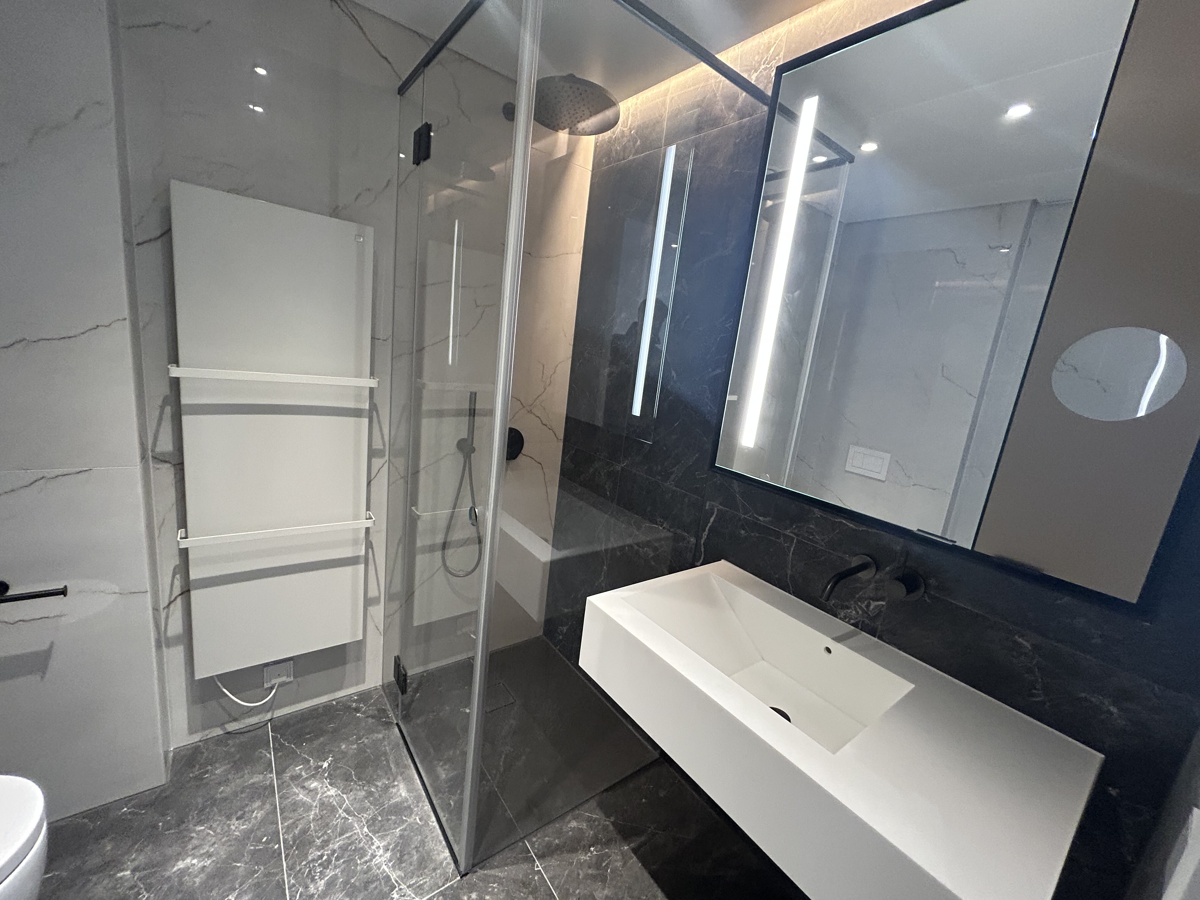 Badezimmer 2