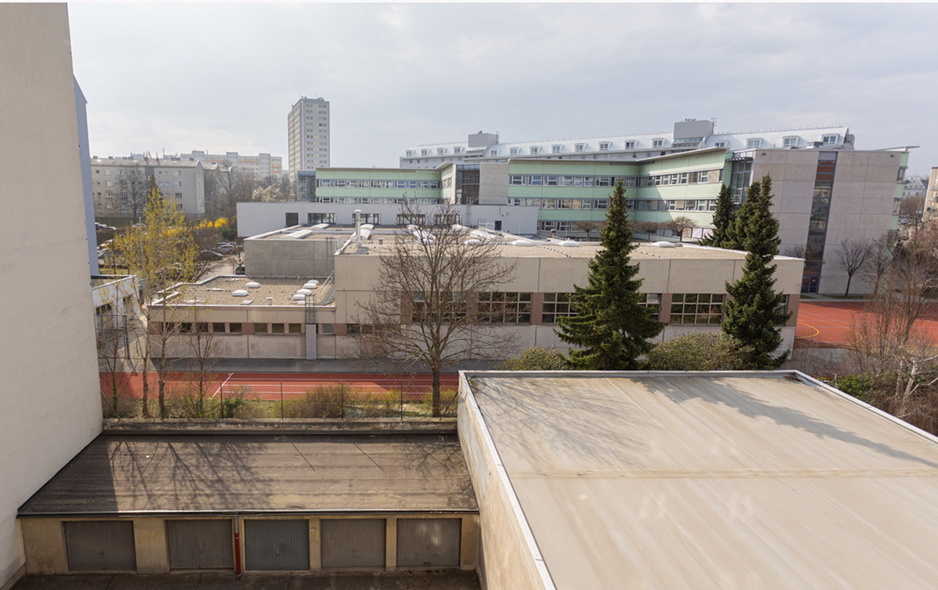 Ausblick auf GRG 10 Gymnasium