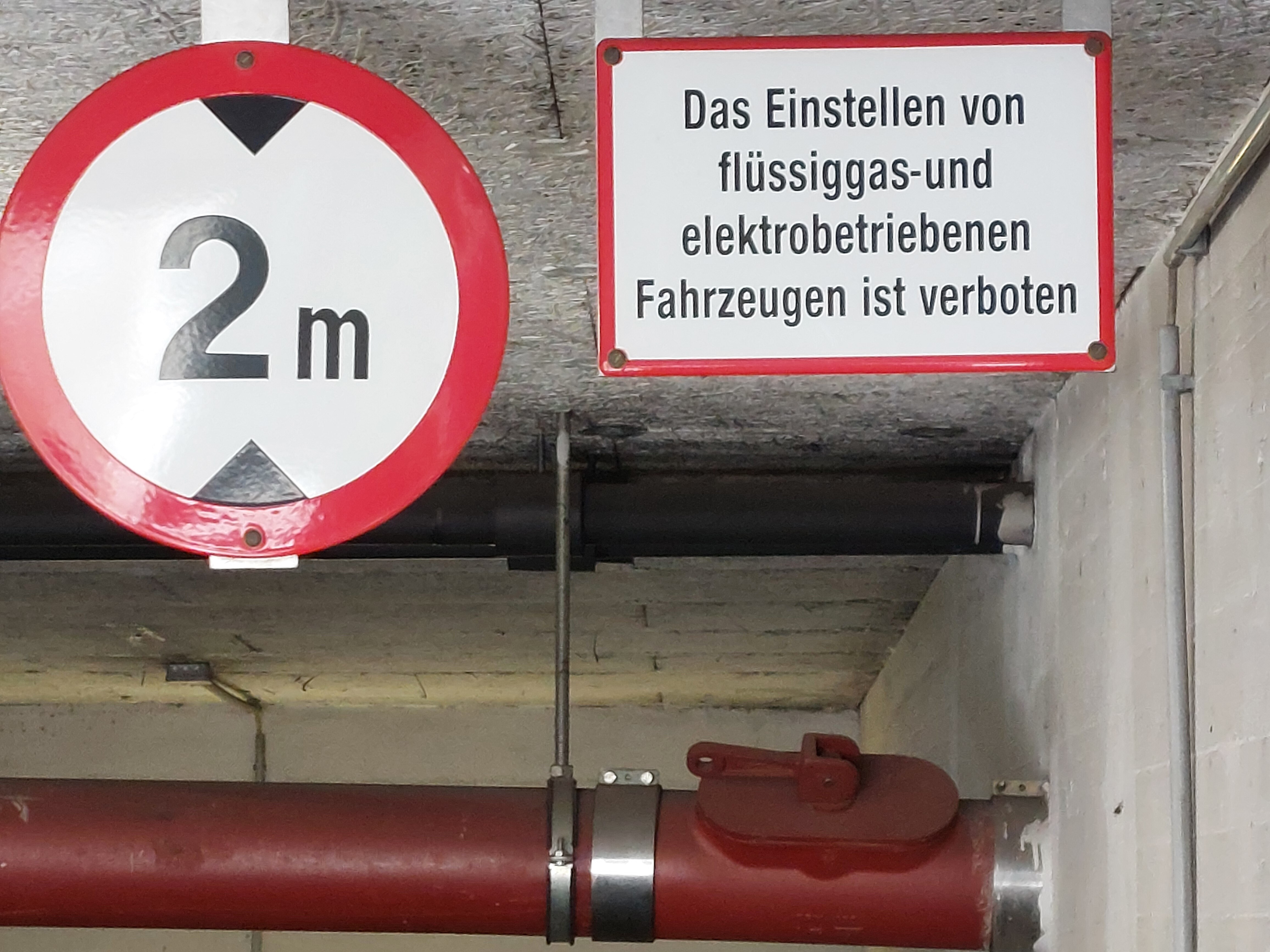 garage e