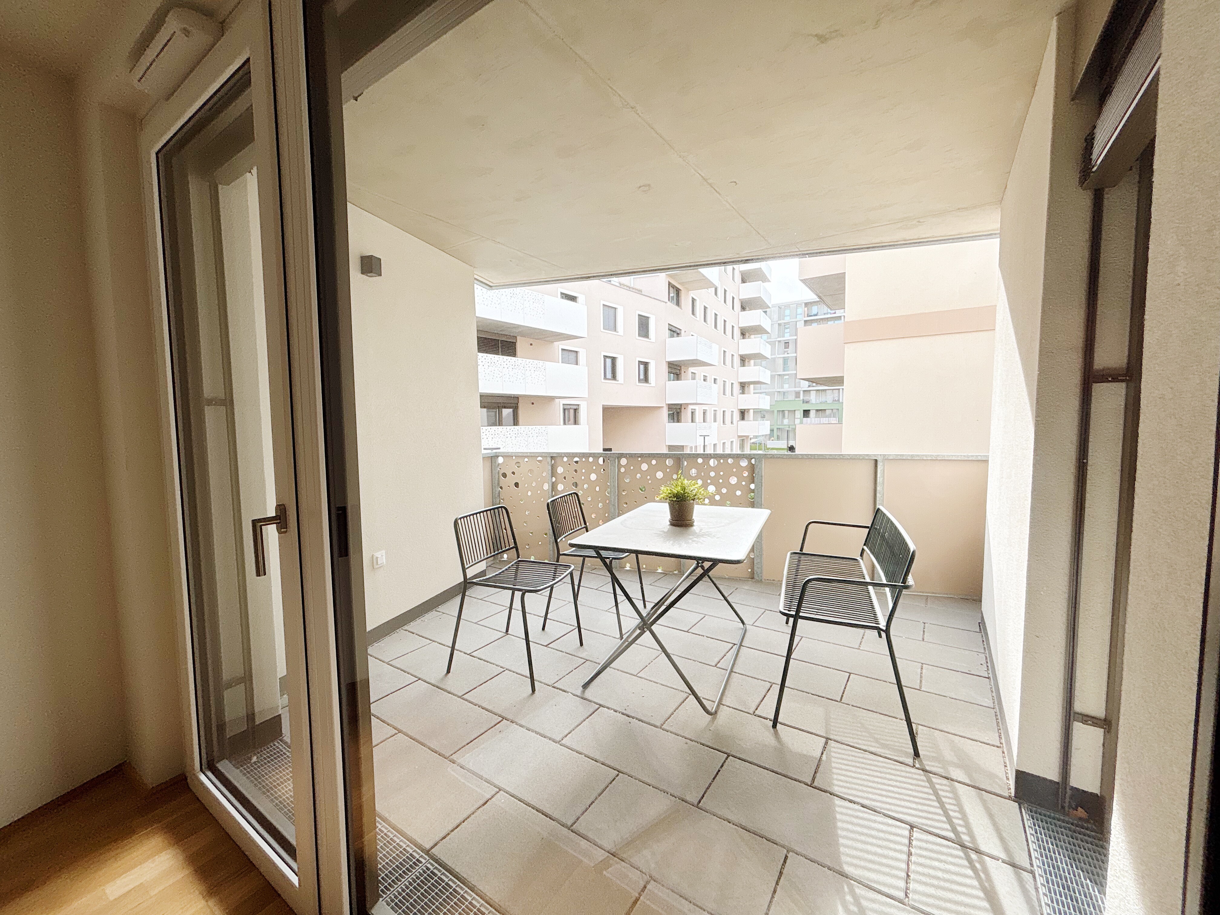 07C07512-EA4C-4BED-A781-4191CEC6B1EC