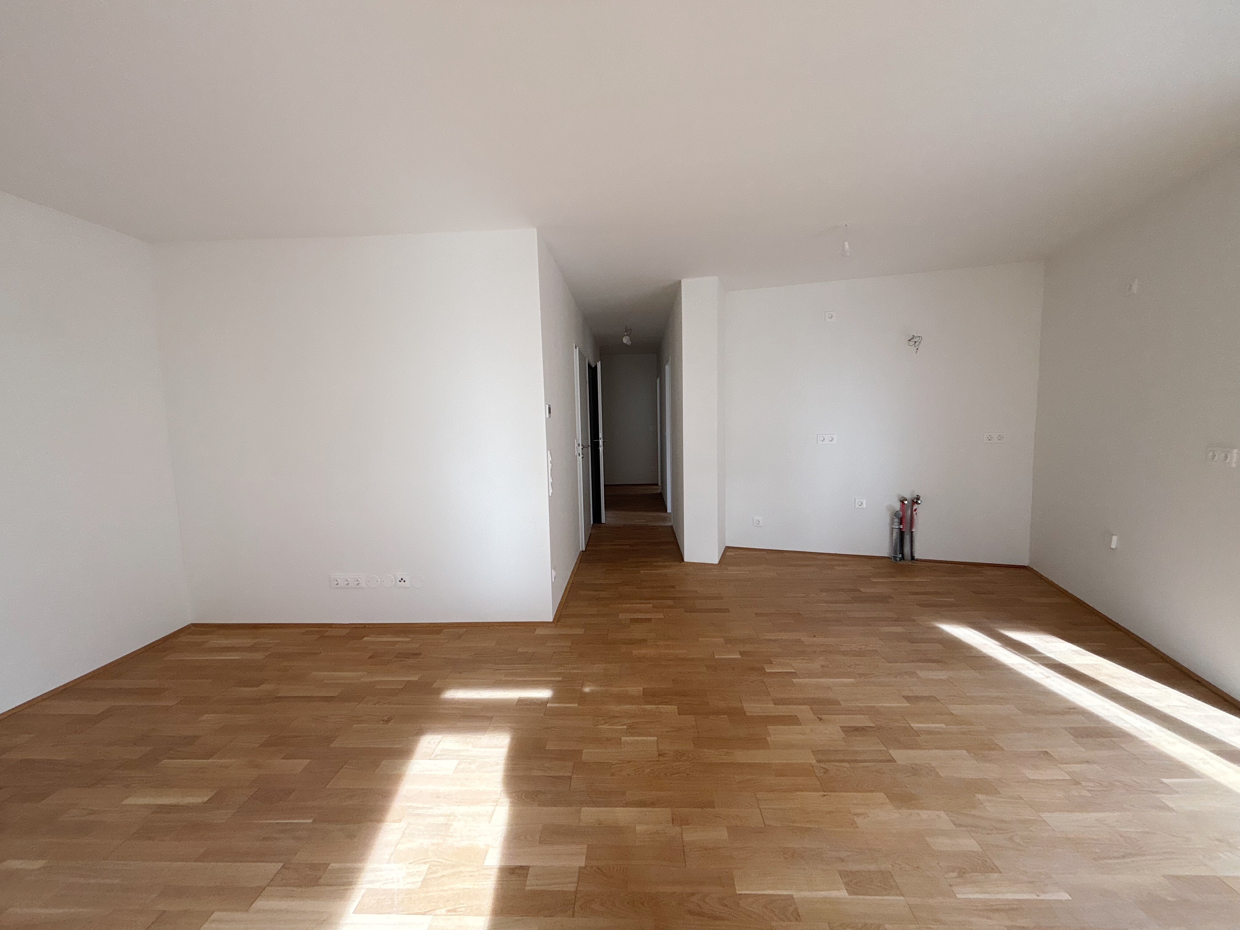 E1DEE462-DE58-4D49-A618-5E7148889F76