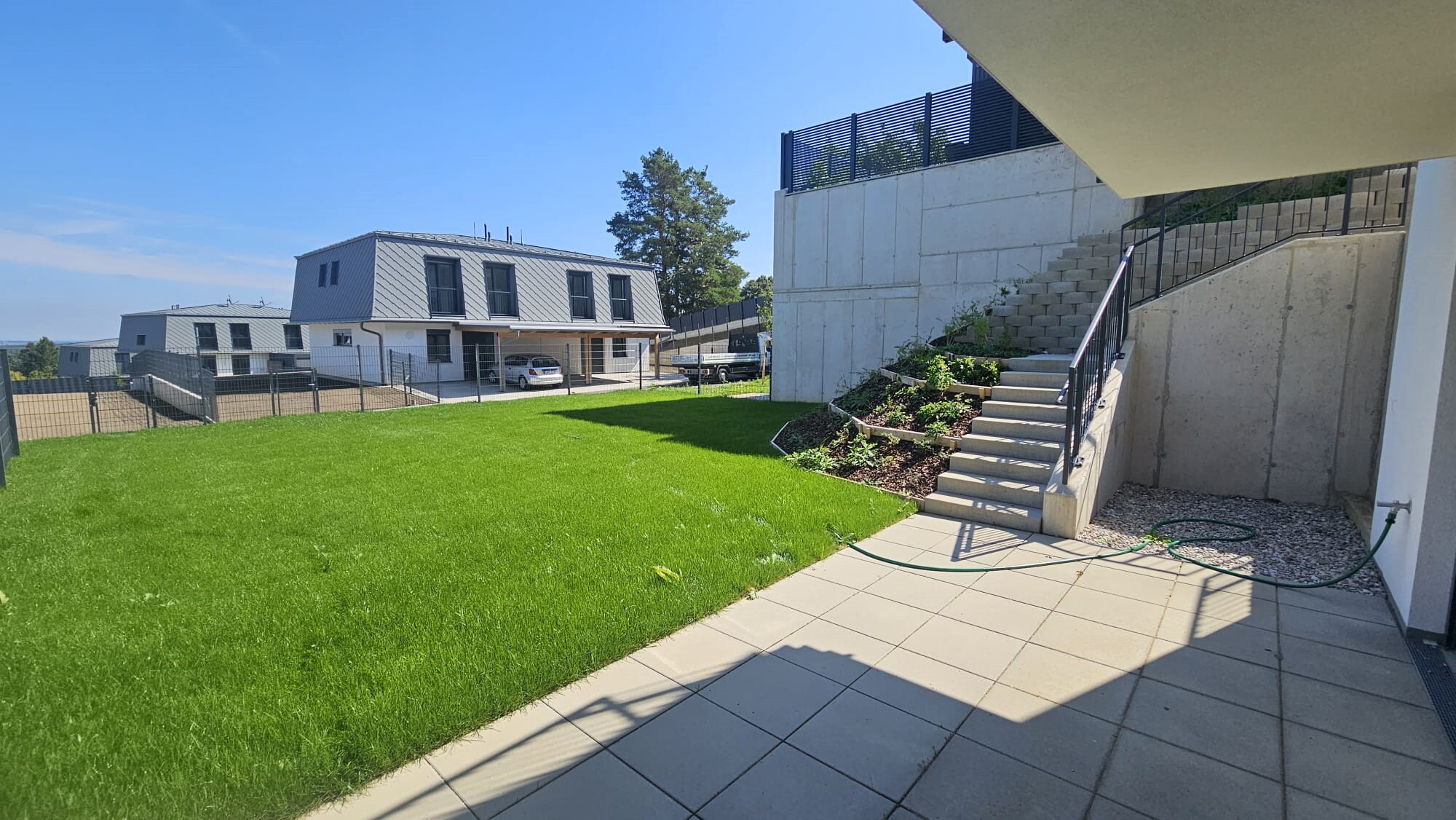 Neu 1