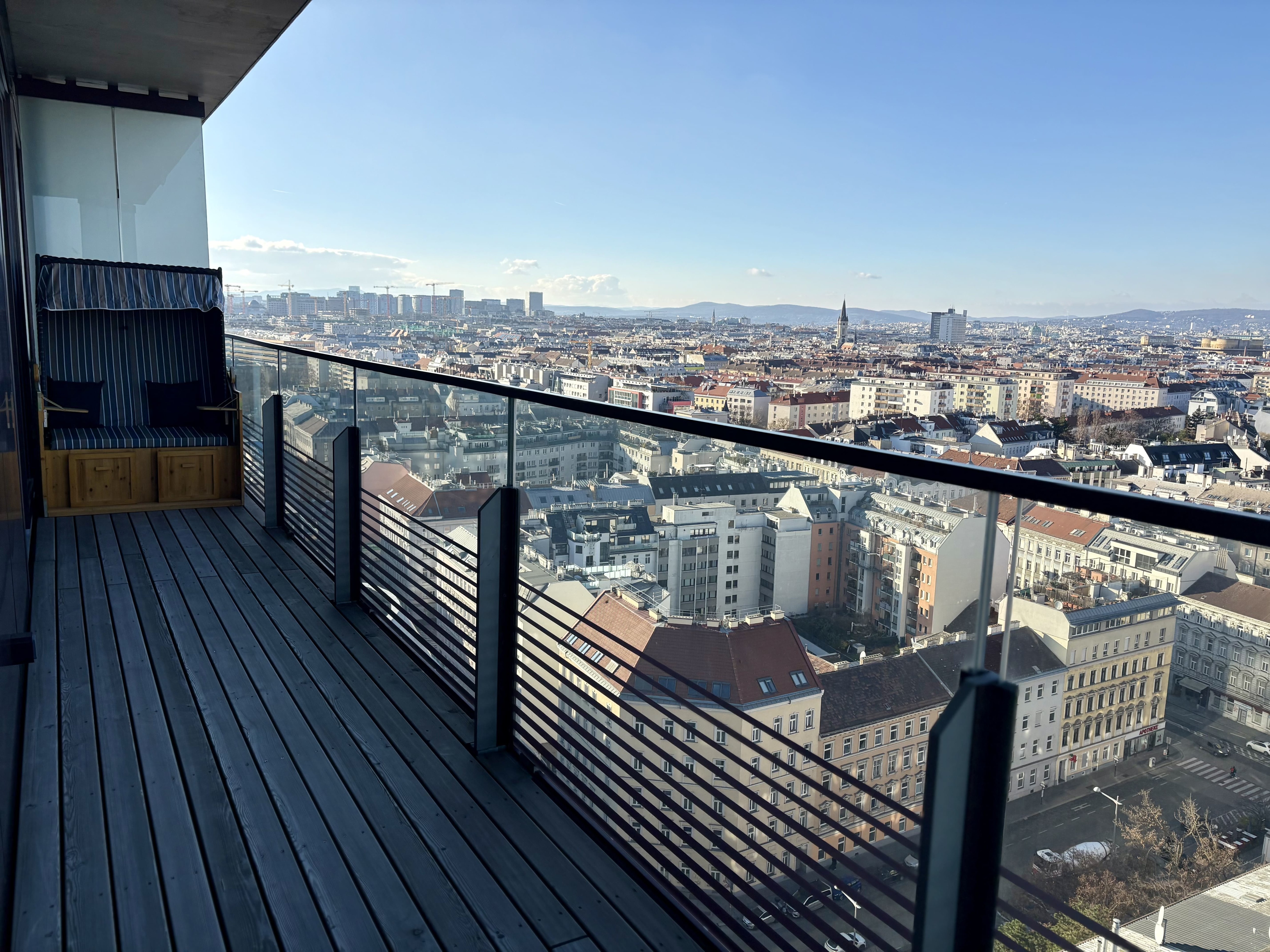 Balkon Richtung Stadt 