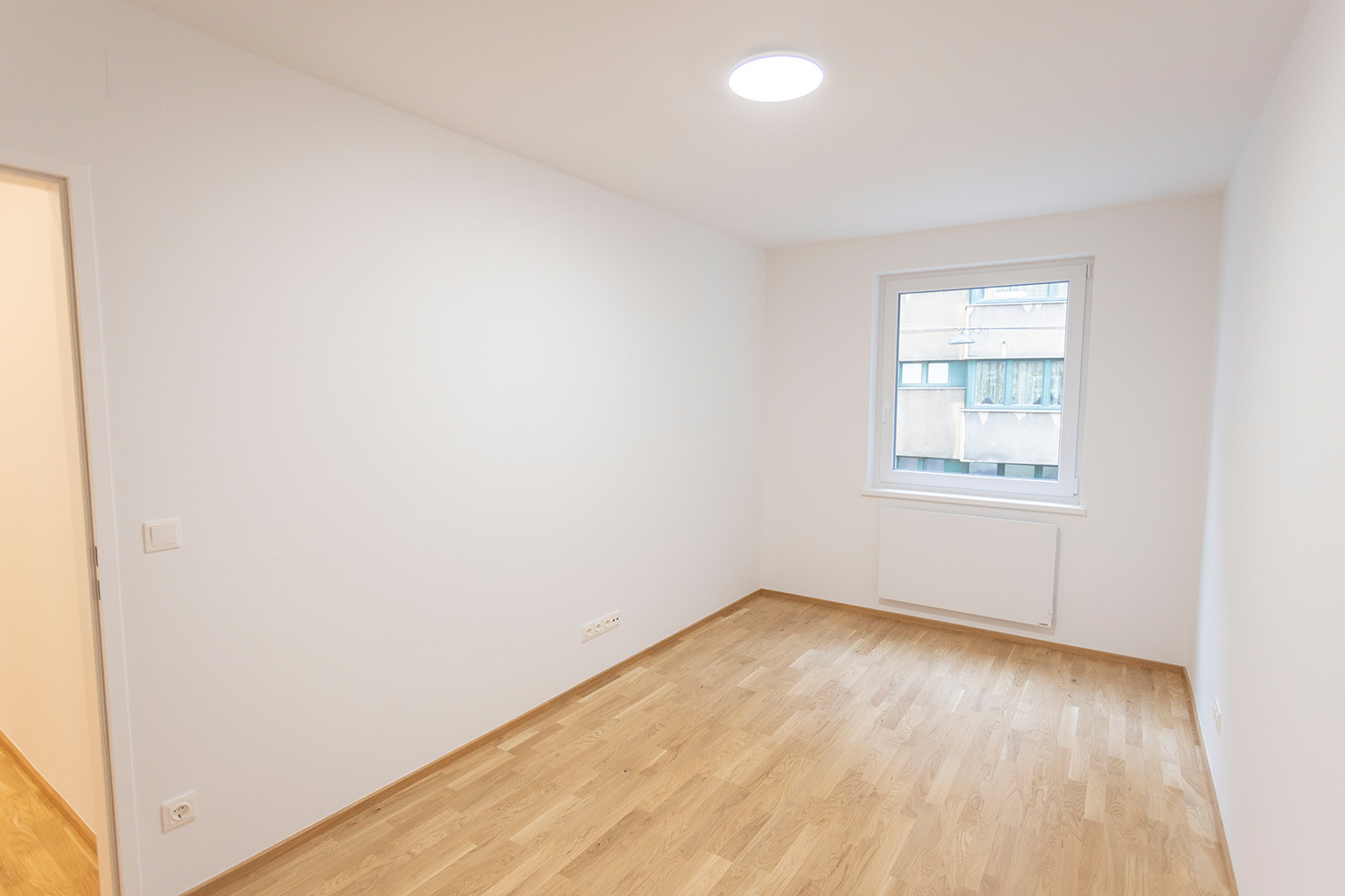 Schlafzimmer straßenseitig 2