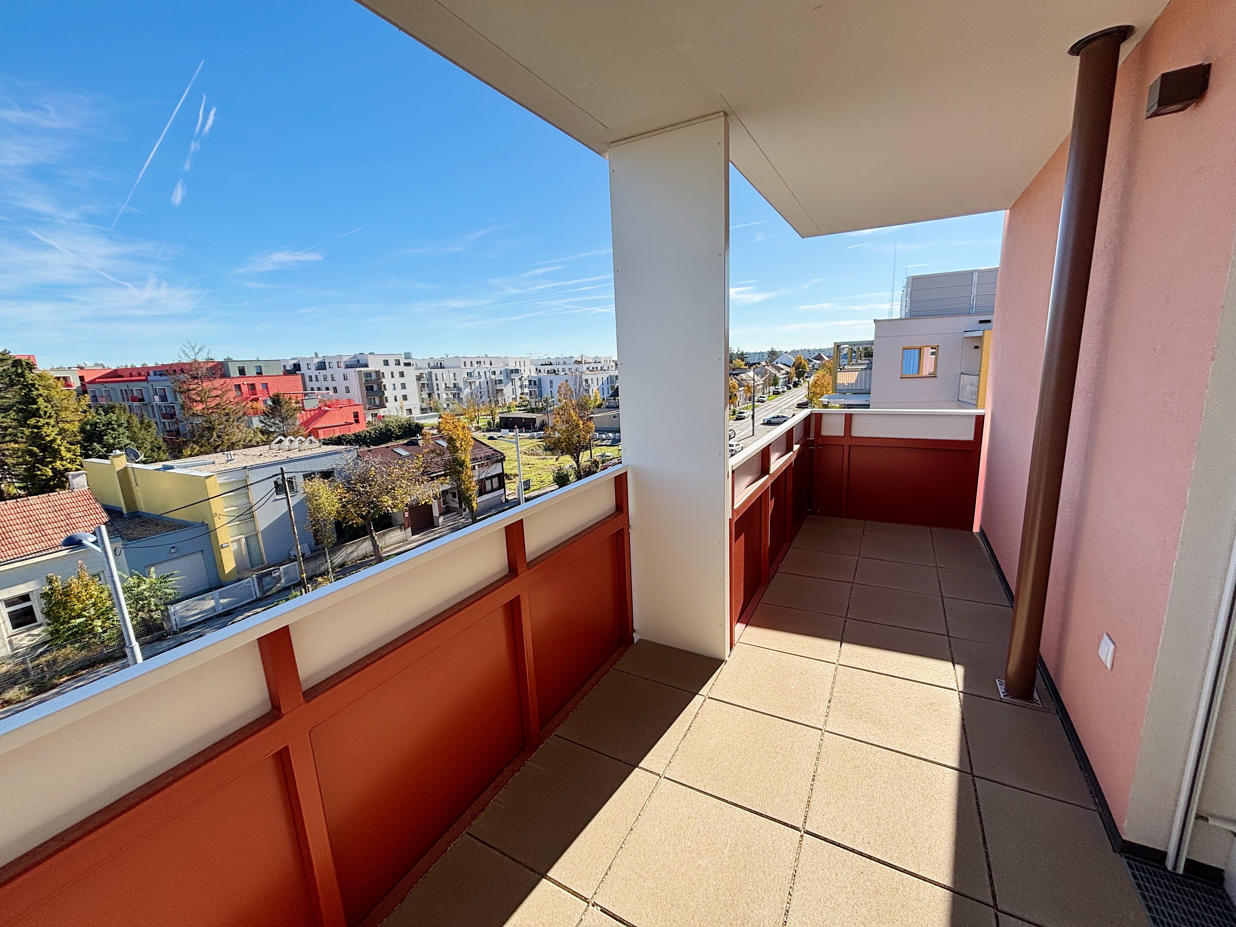 512203B6-41CF-4C51-B5FA-C6A85FBDCA92