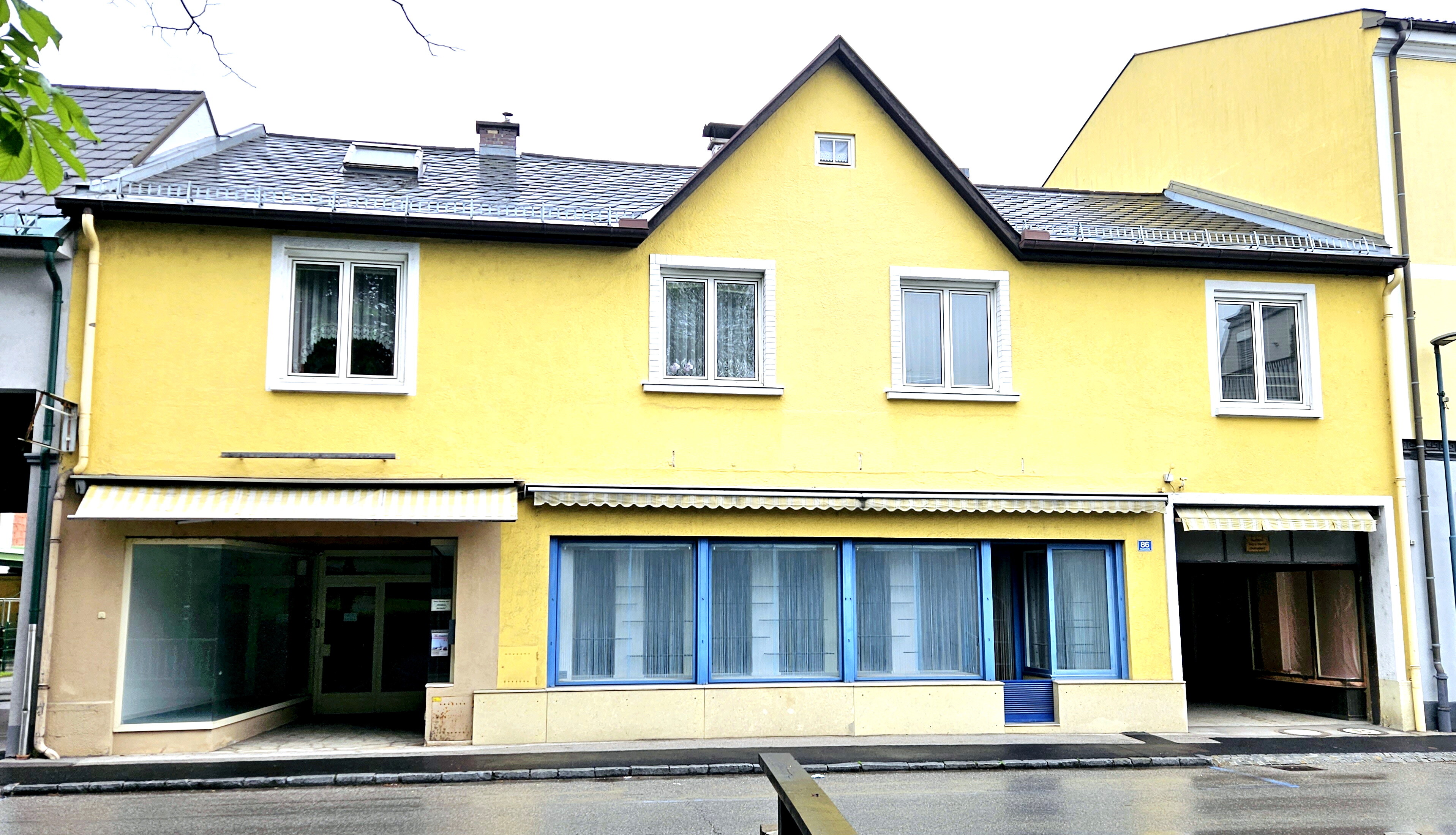 Straßenansicht