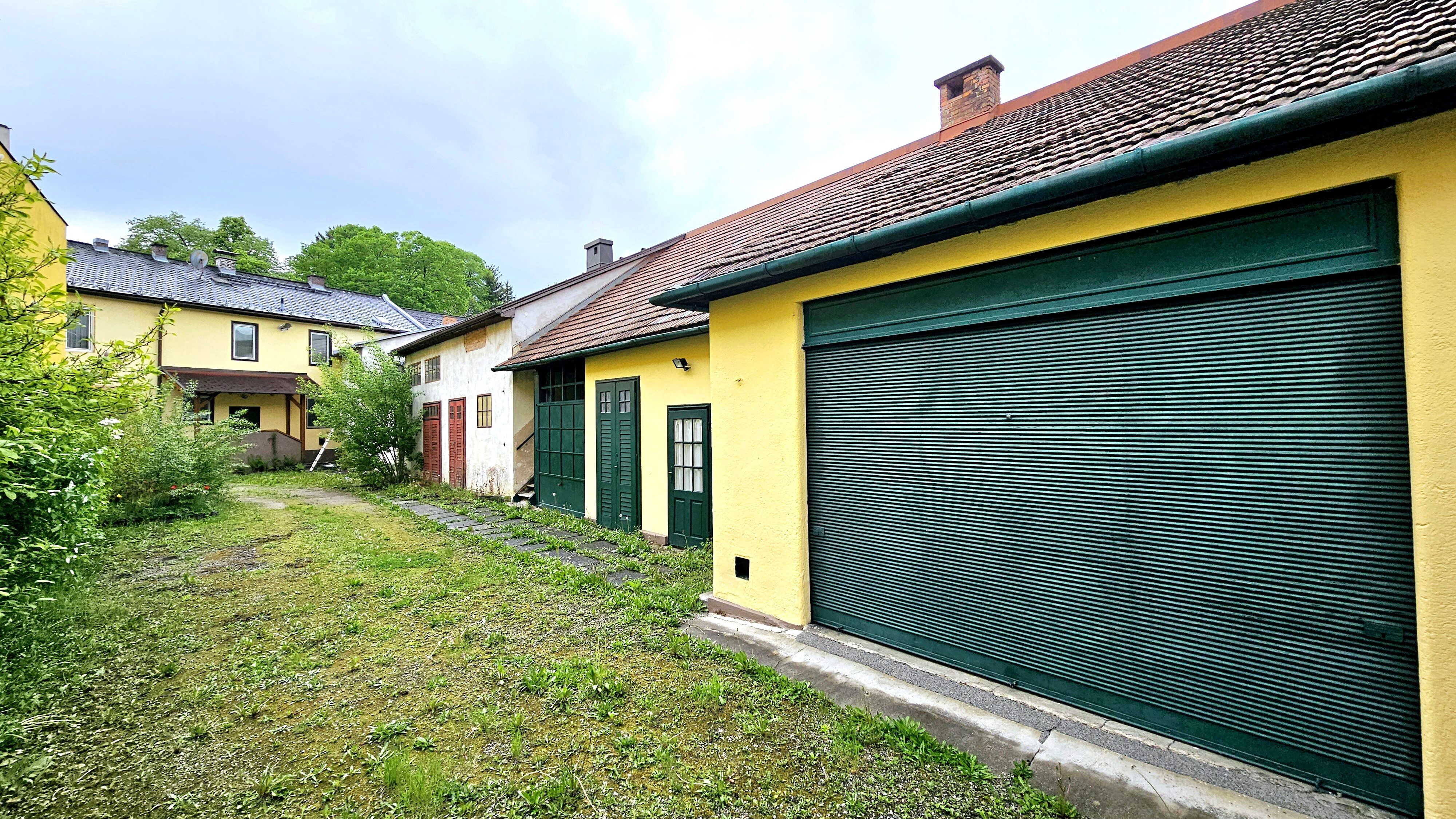 Innenhof von hinten