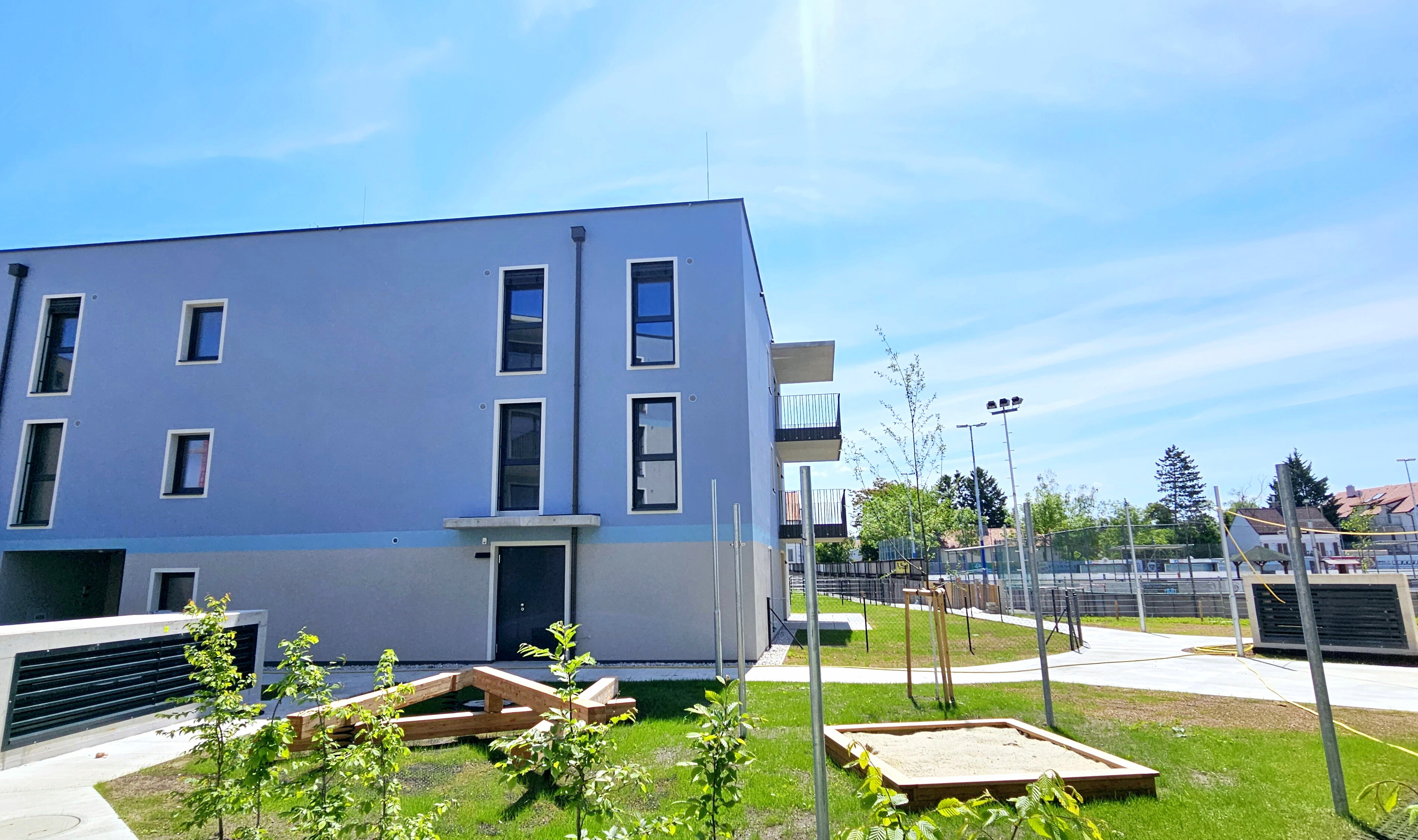 Zugang Haus 12