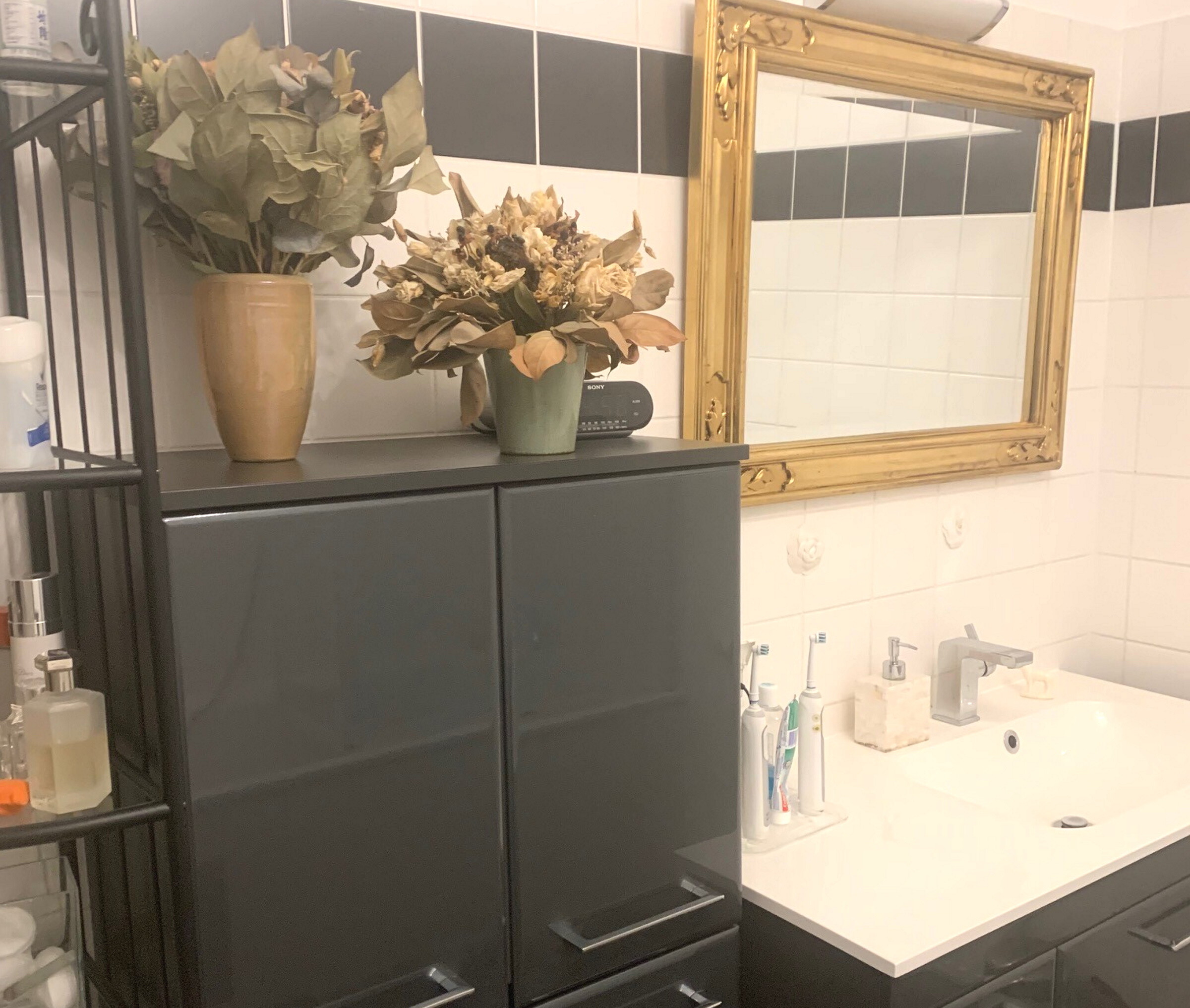 Badezimmer Möblierungsbeispiel