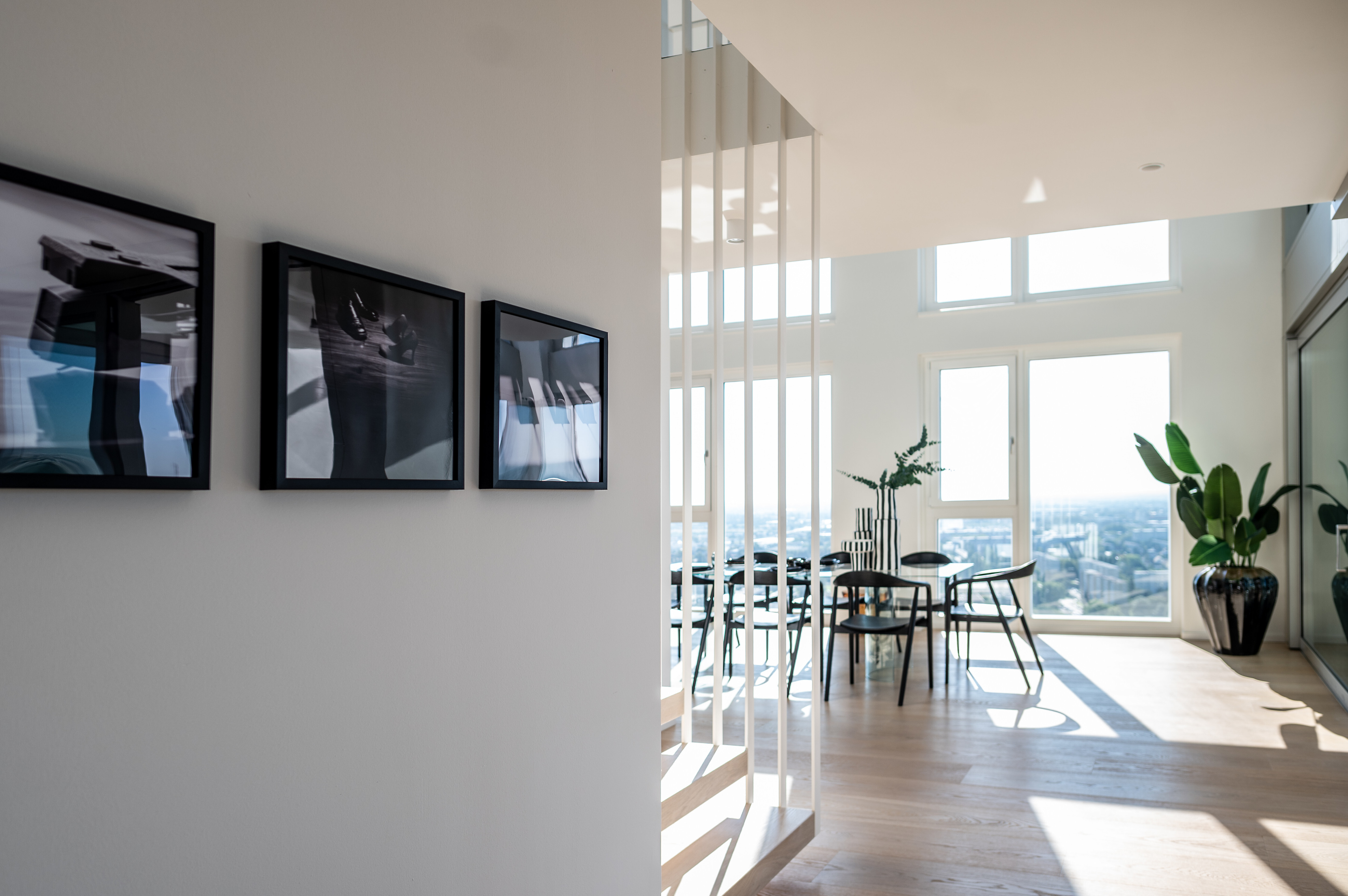 230811_V22_Staging_Duplexapartment_MODERNSWING_c_SeeligStefan  031