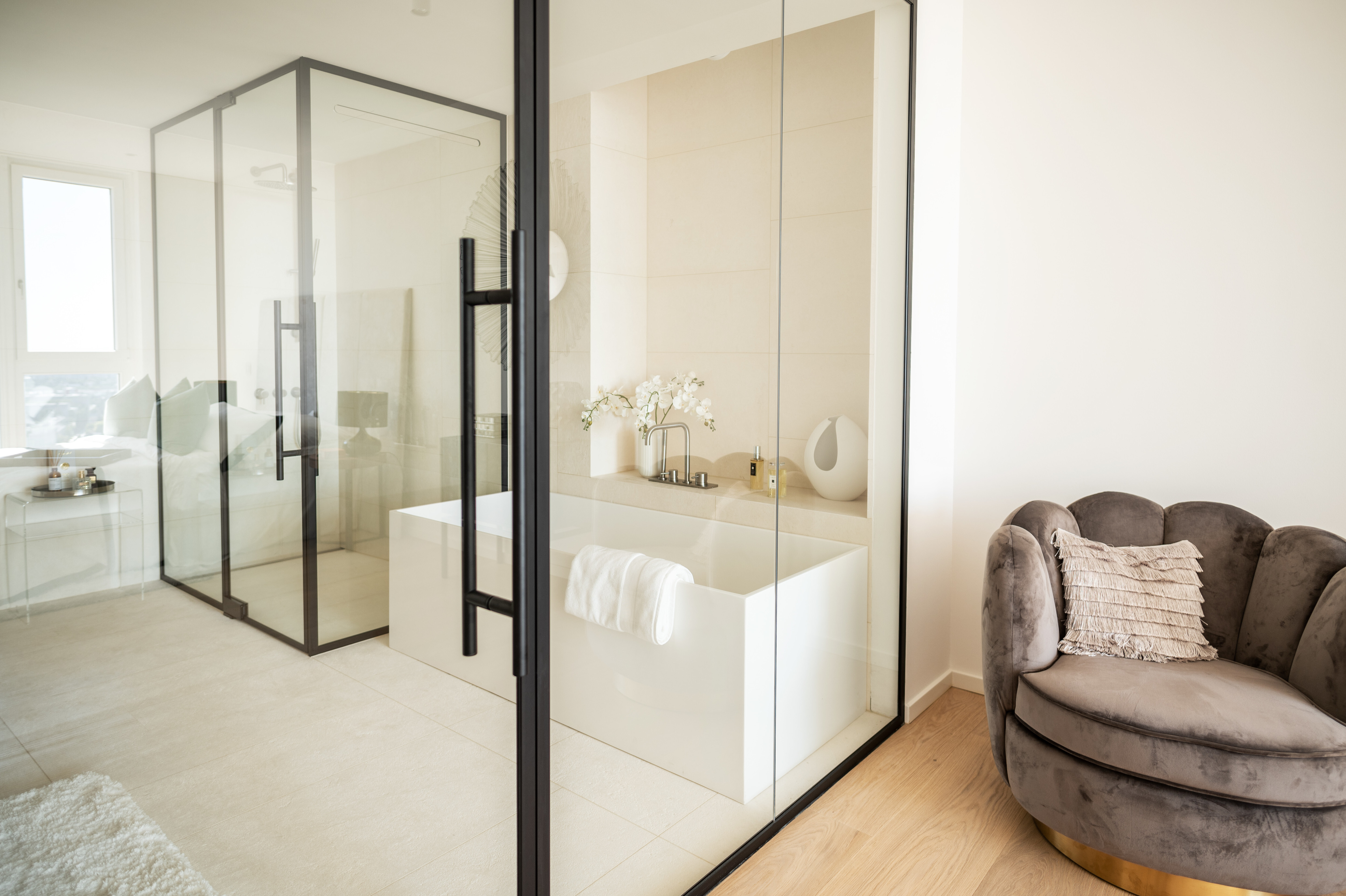 230811_V22_Staging_Duplexapartment_MODERNSWING_c_SeeligStefan  048