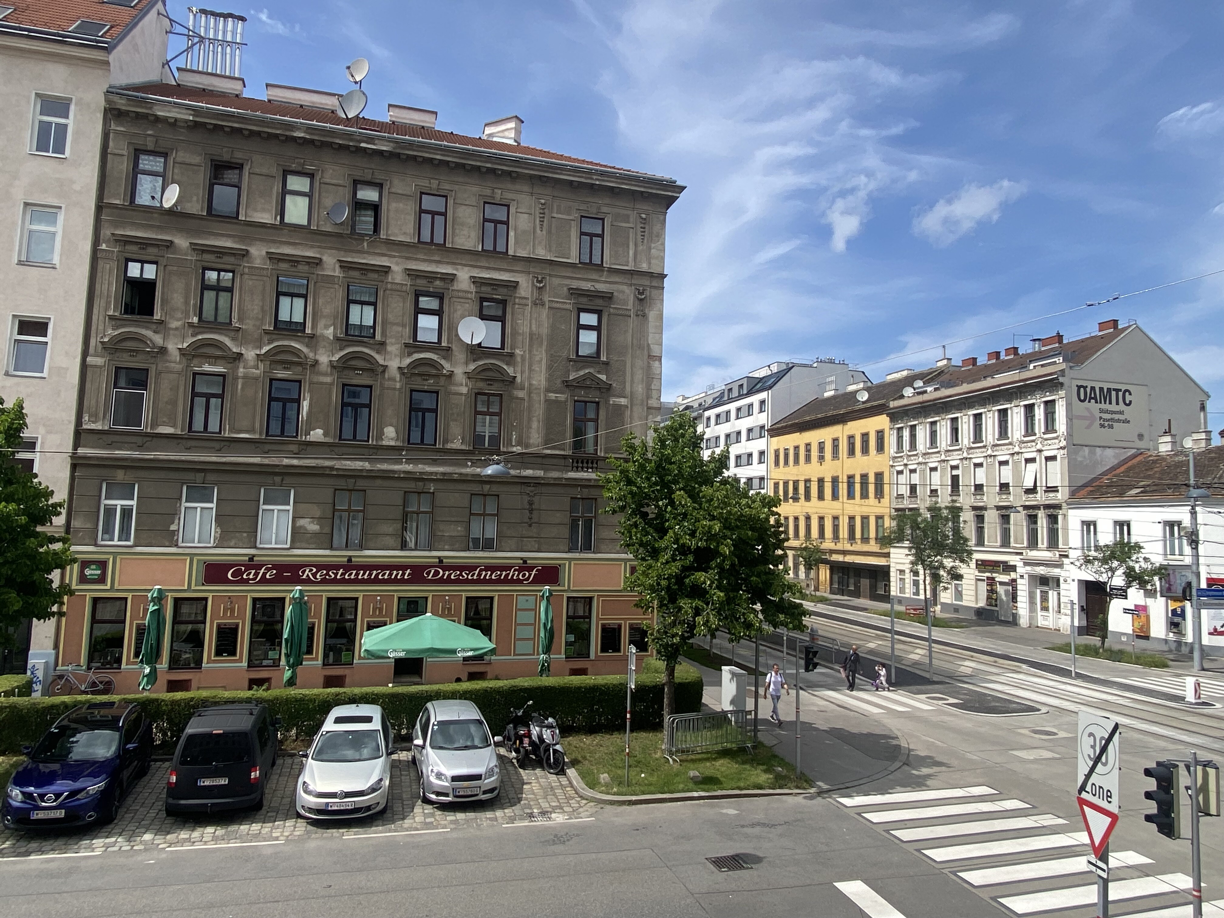 Ausblick auf ein gediegenes Gasthaus 