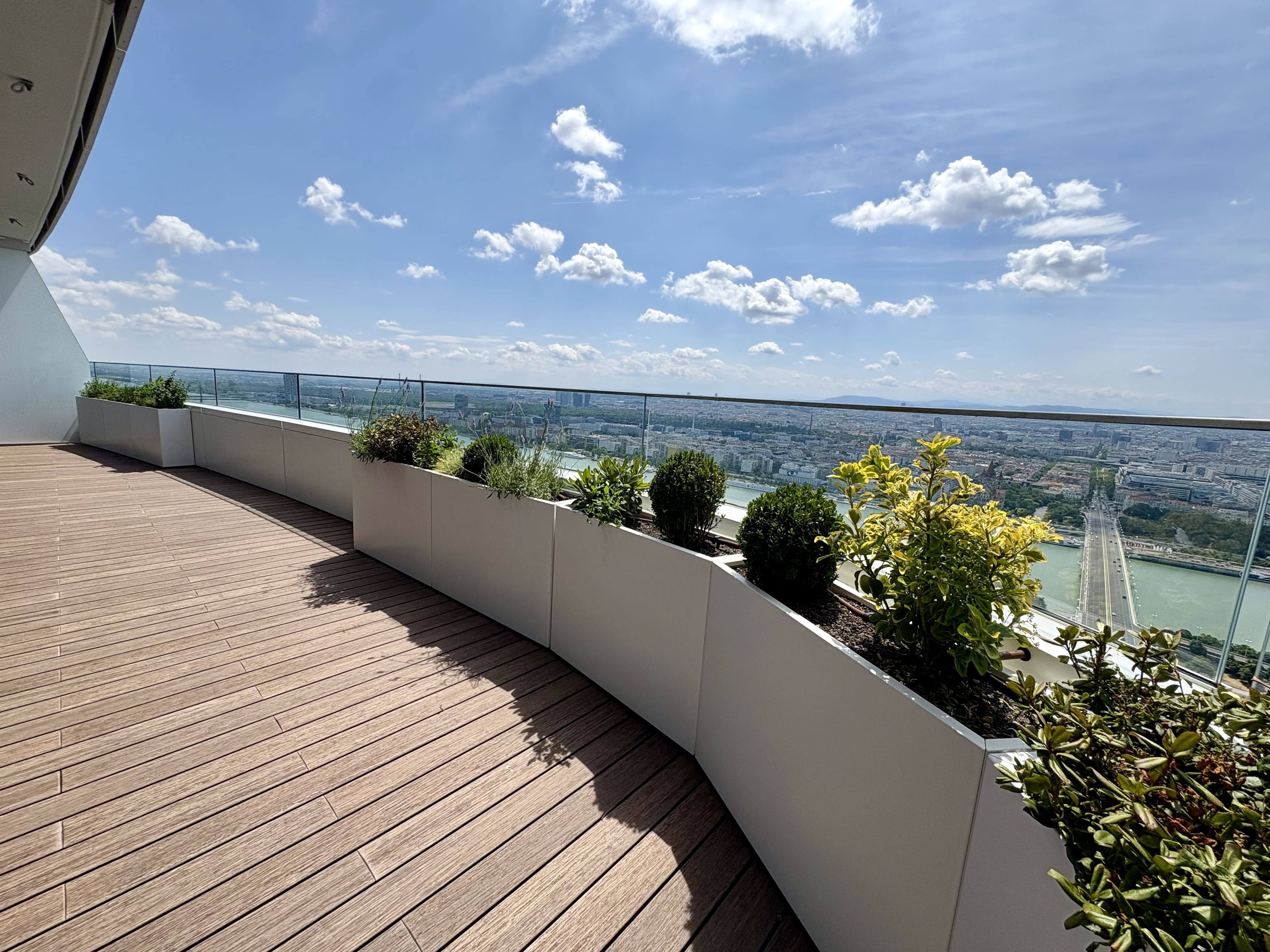 Balkon Richtung Neue Donau, Innere Stadt