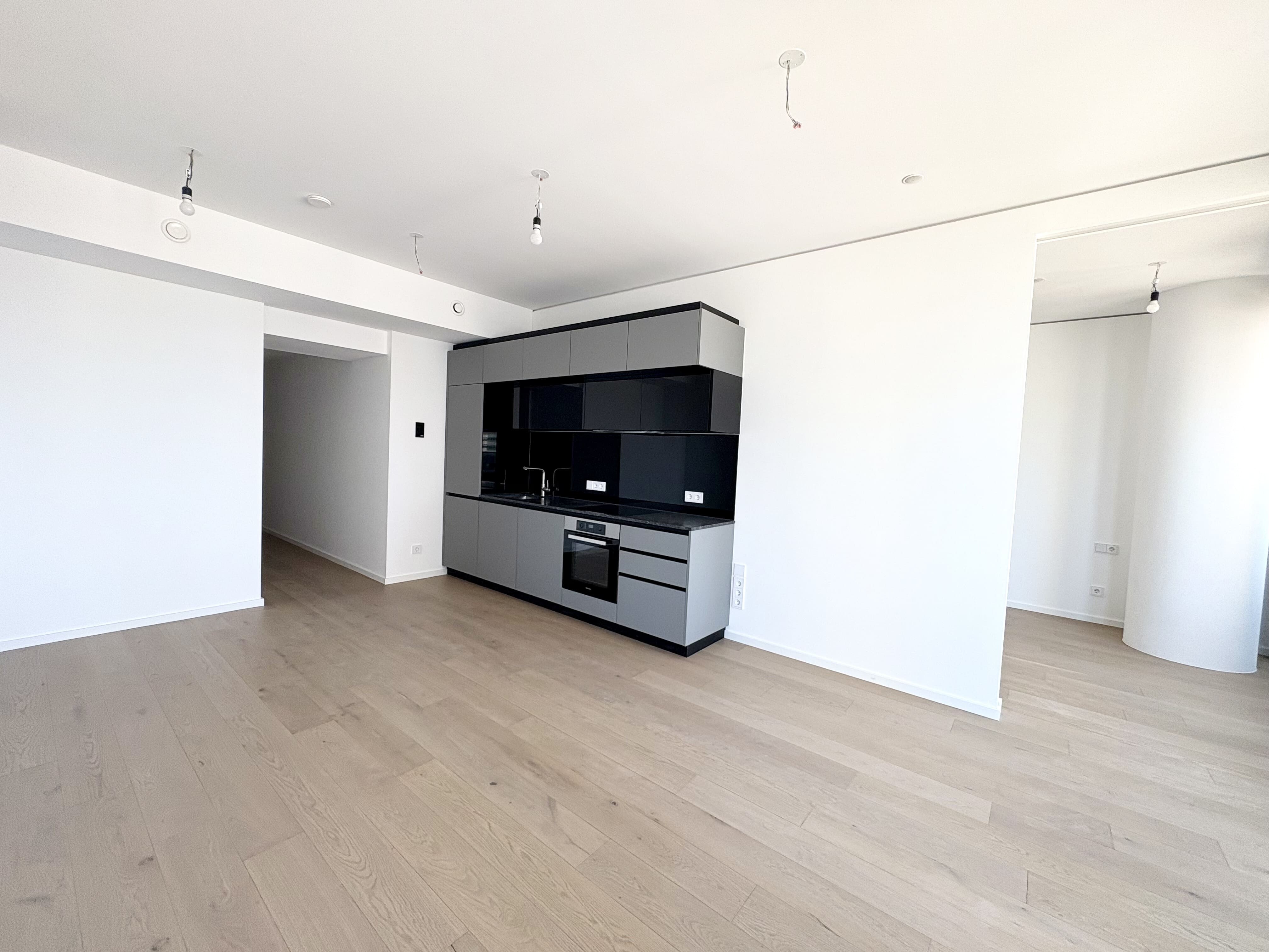 Wohn-Essbereich Richtung Schlafzimmer