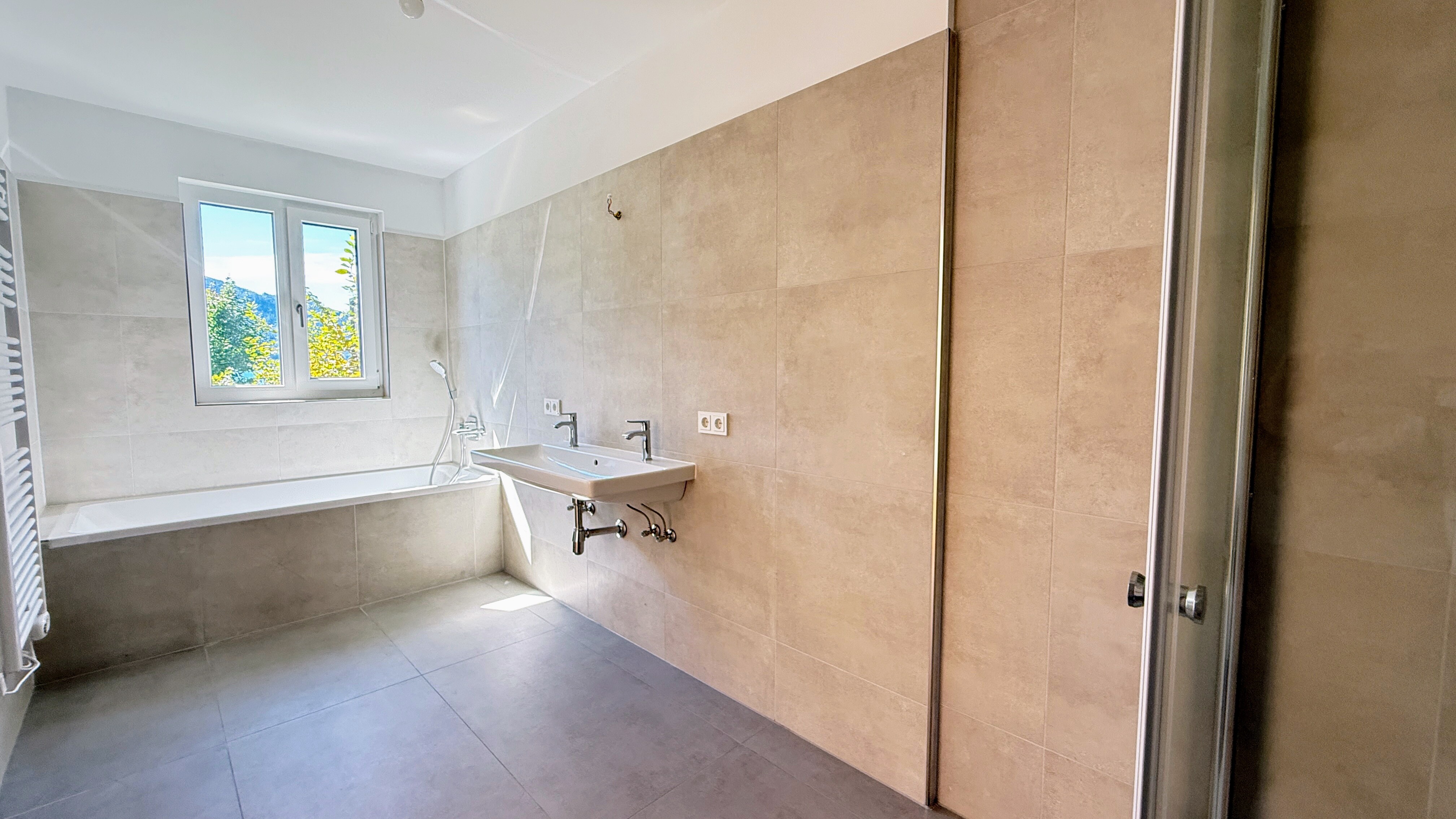SEE.Leben Mondsee_Badezimmer2
