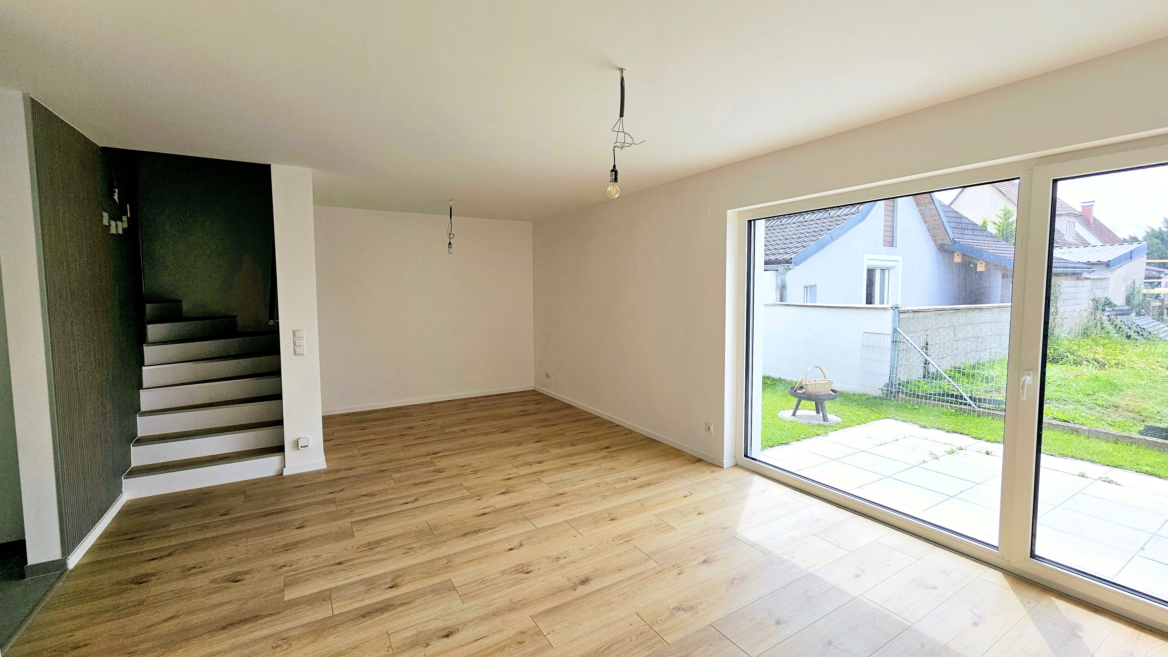 Neu Neu 8