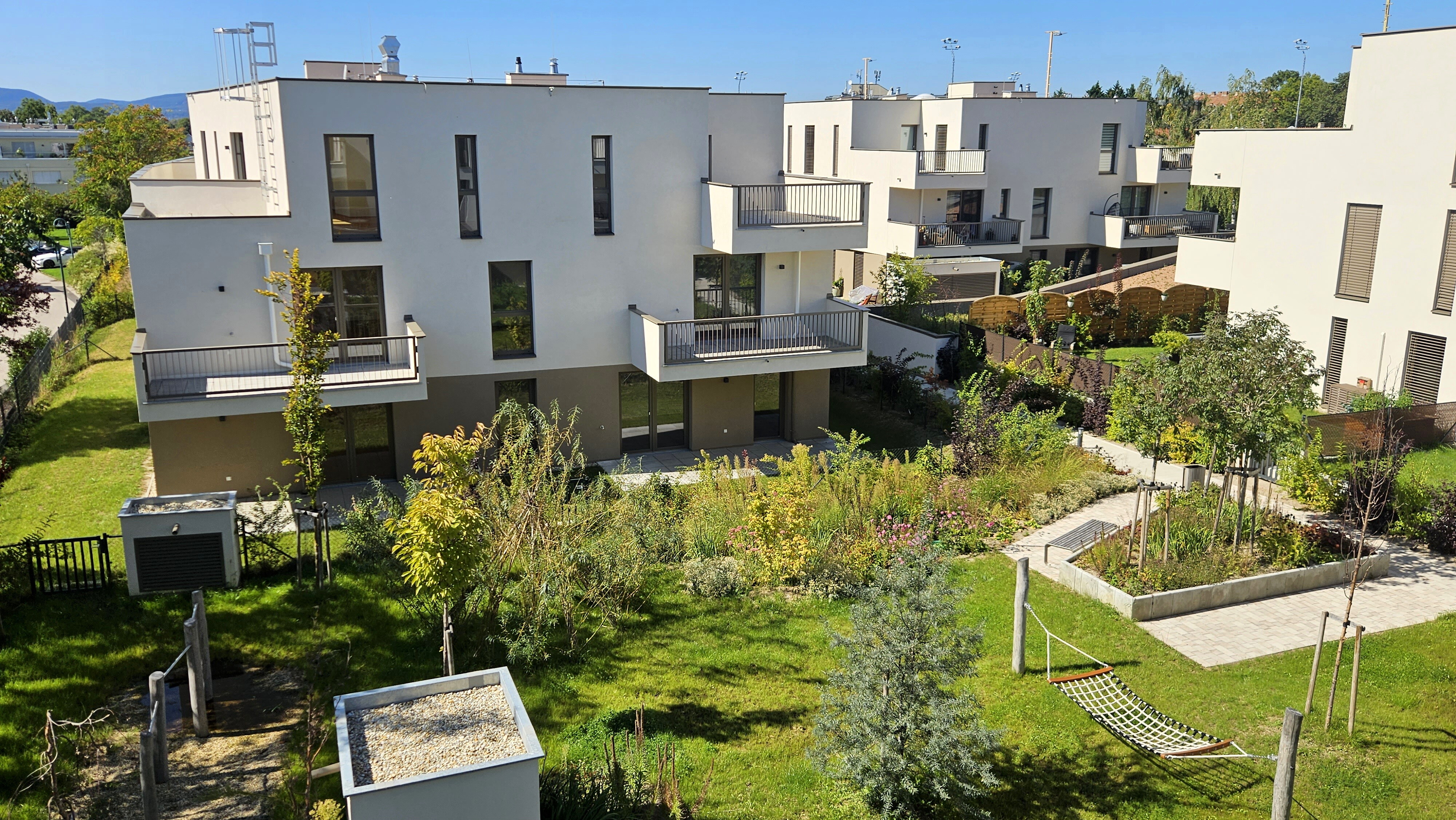 Haus 8_Ausblick Spielplatz